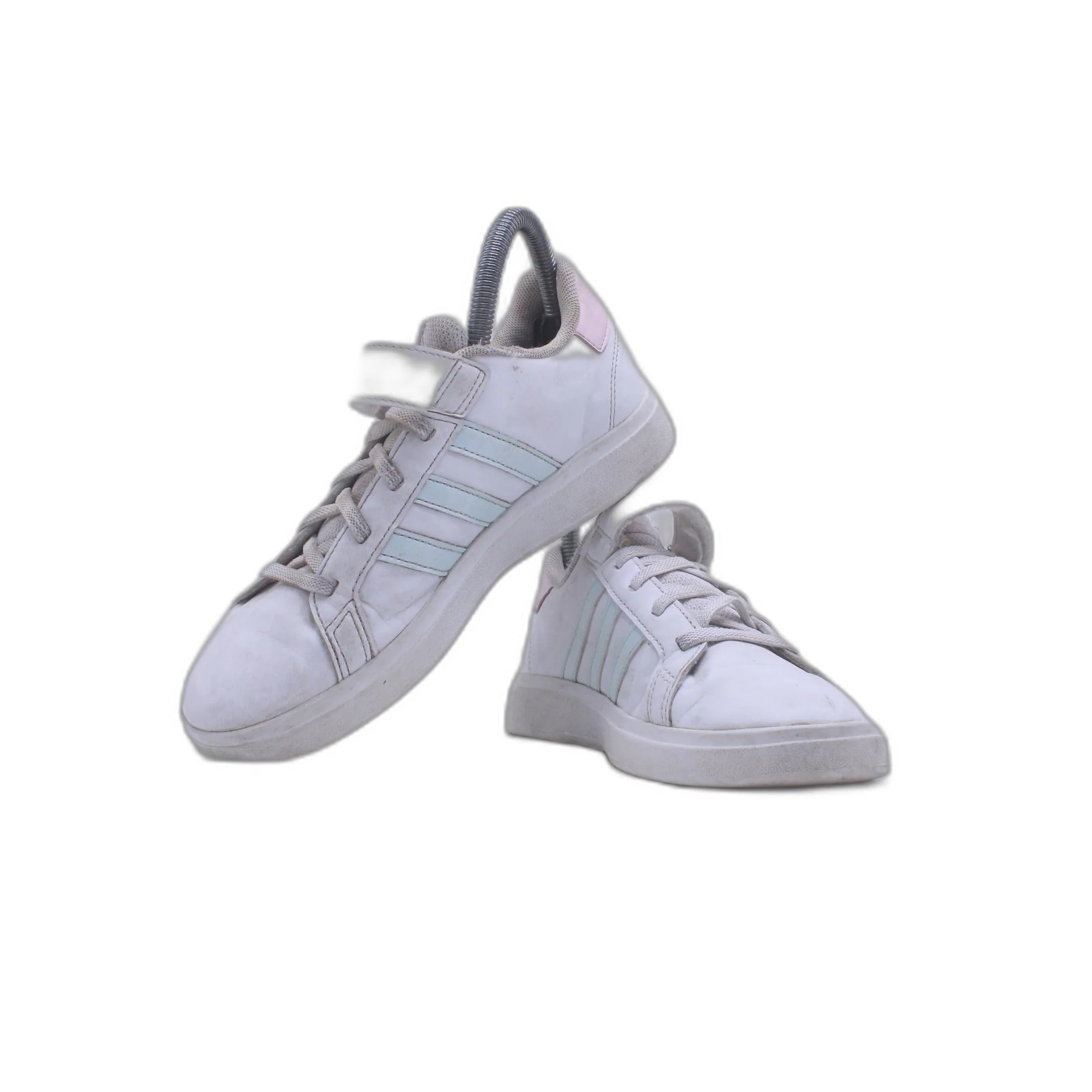 Adidas Athletic Grand Court Girls Elastic Lace Sneaker - Image 5