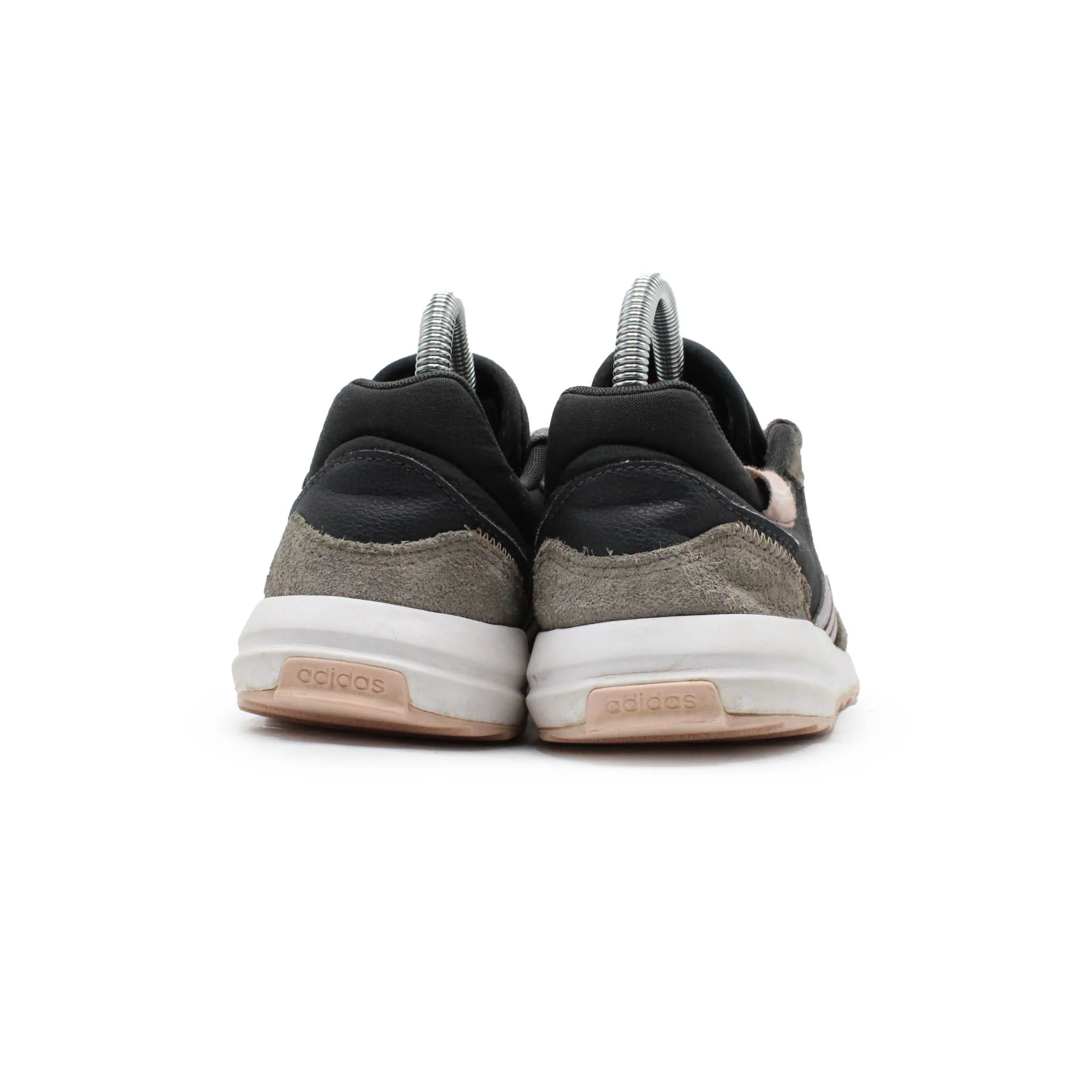 Adidas Retrorun Casual Shoe - Image 4