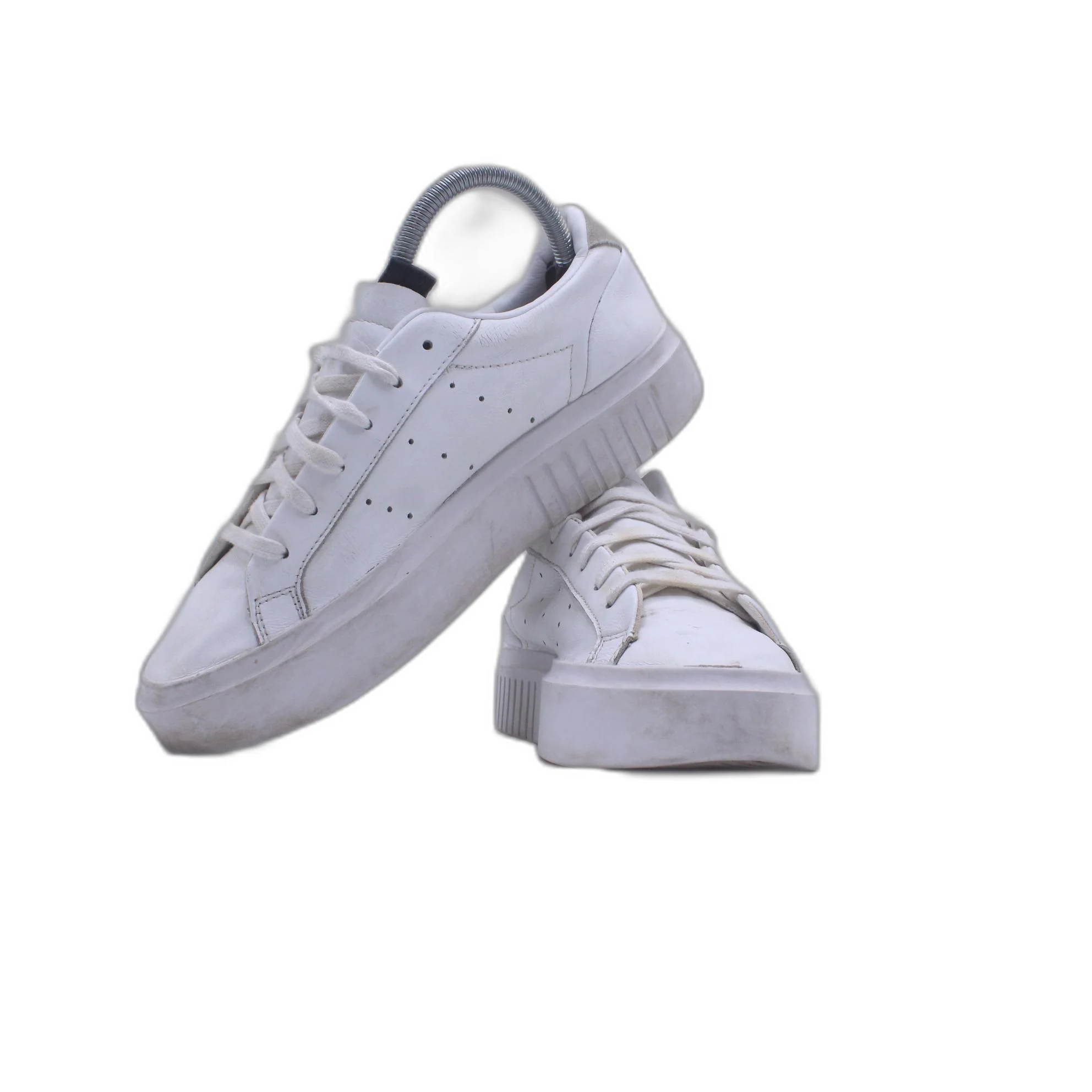 Adidas White Casual Shoe - Image 5