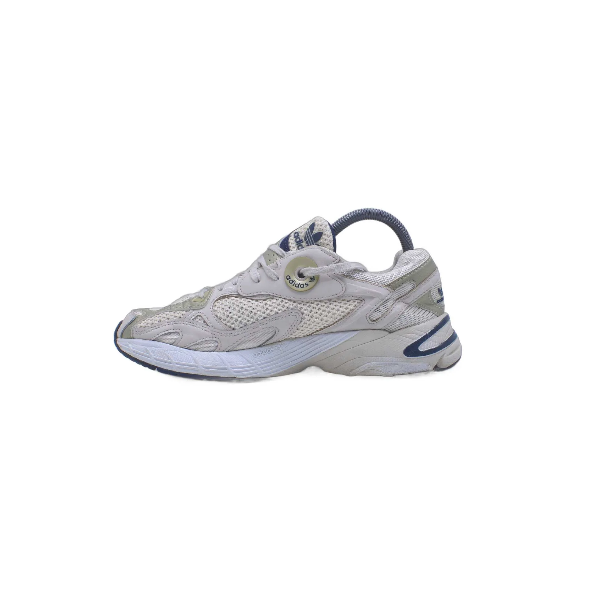 Adidas White Running Shoe - Image 2