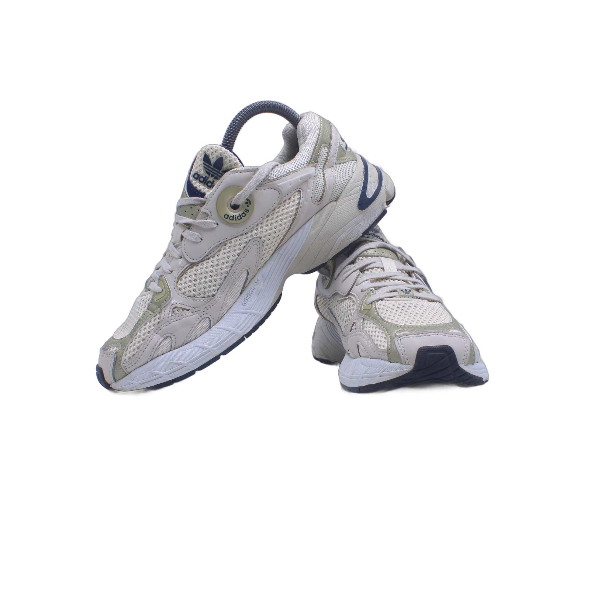 Adidas White Running Shoe - Image 5