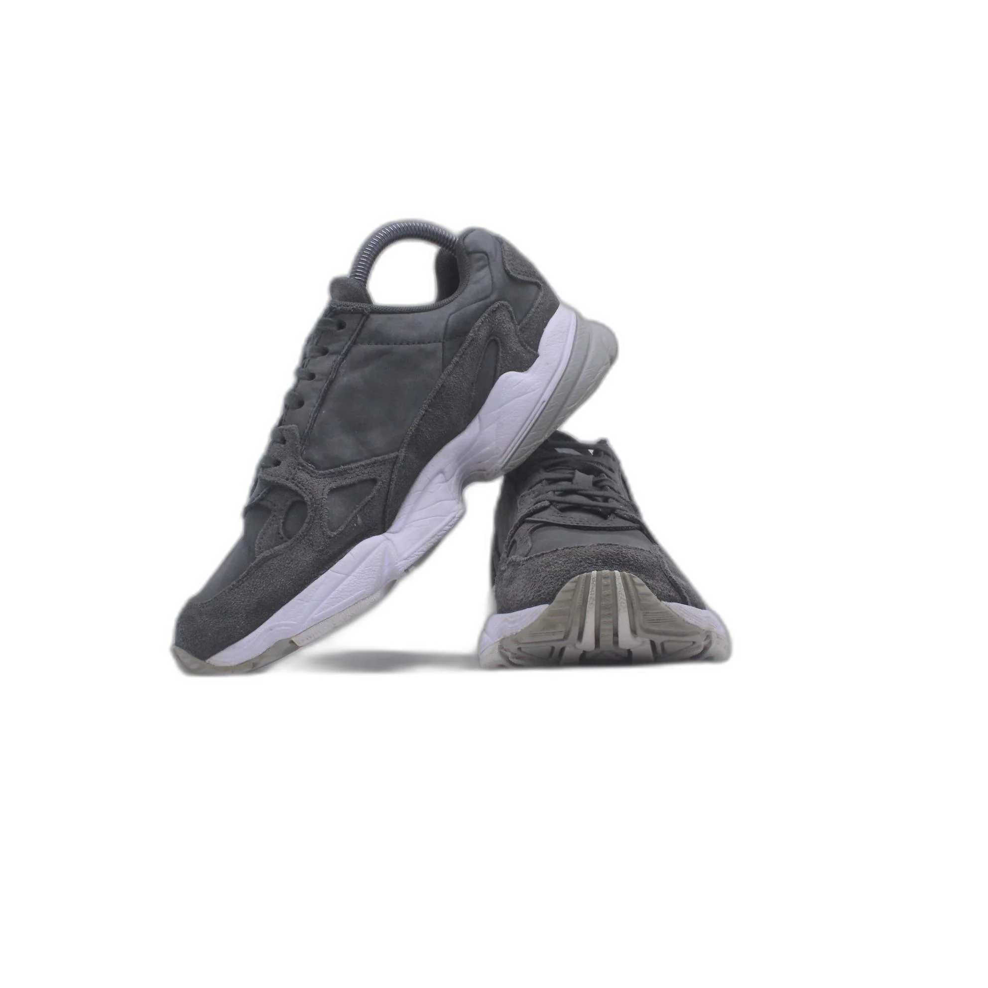 Adidas Yung-96 Sports Trainer Sneaker - Image 5