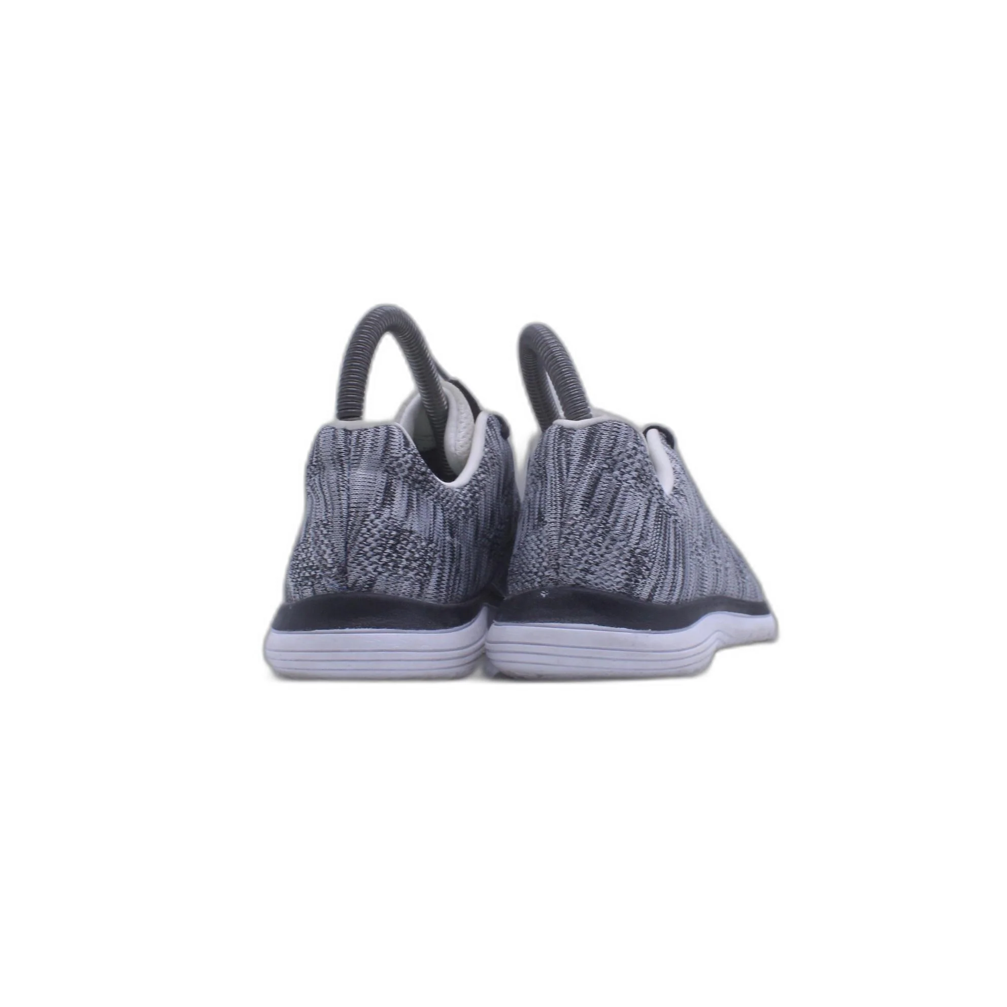 APL Techloom Pro M Running Shoes Advanced Propulsion Lab Gray White - Image 4