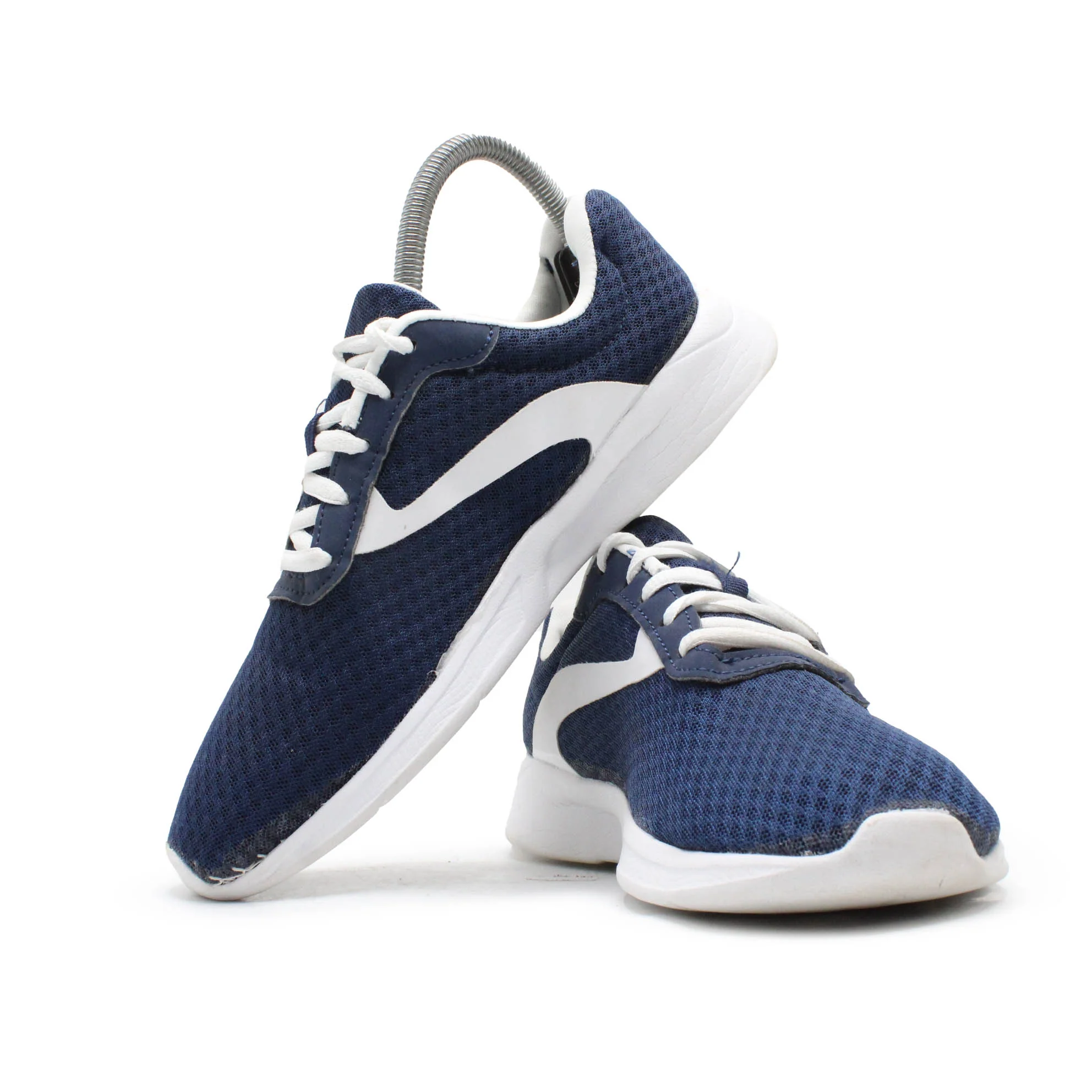 Athletic Works Women's Mesh Trainer Athletic Shoe - Image 2