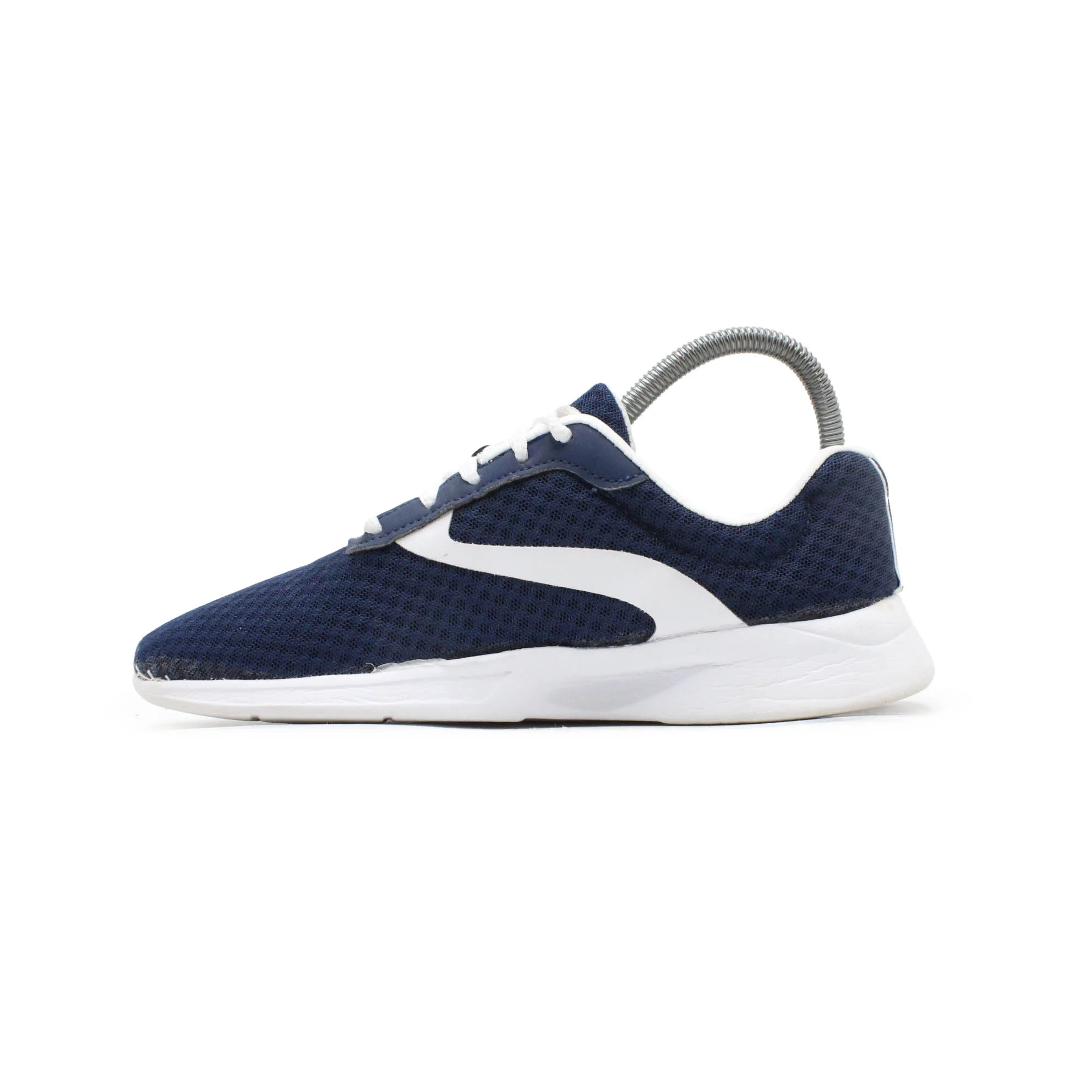 Athletic Works Women's Mesh Trainer Athletic Shoe - Image 3