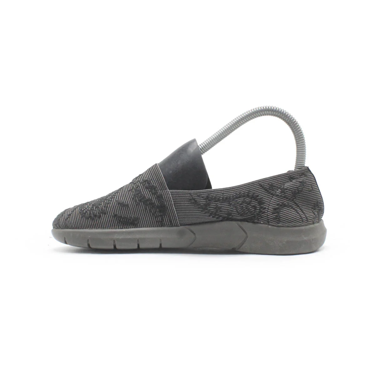 BARETRAPS SLIP ON - Image 3