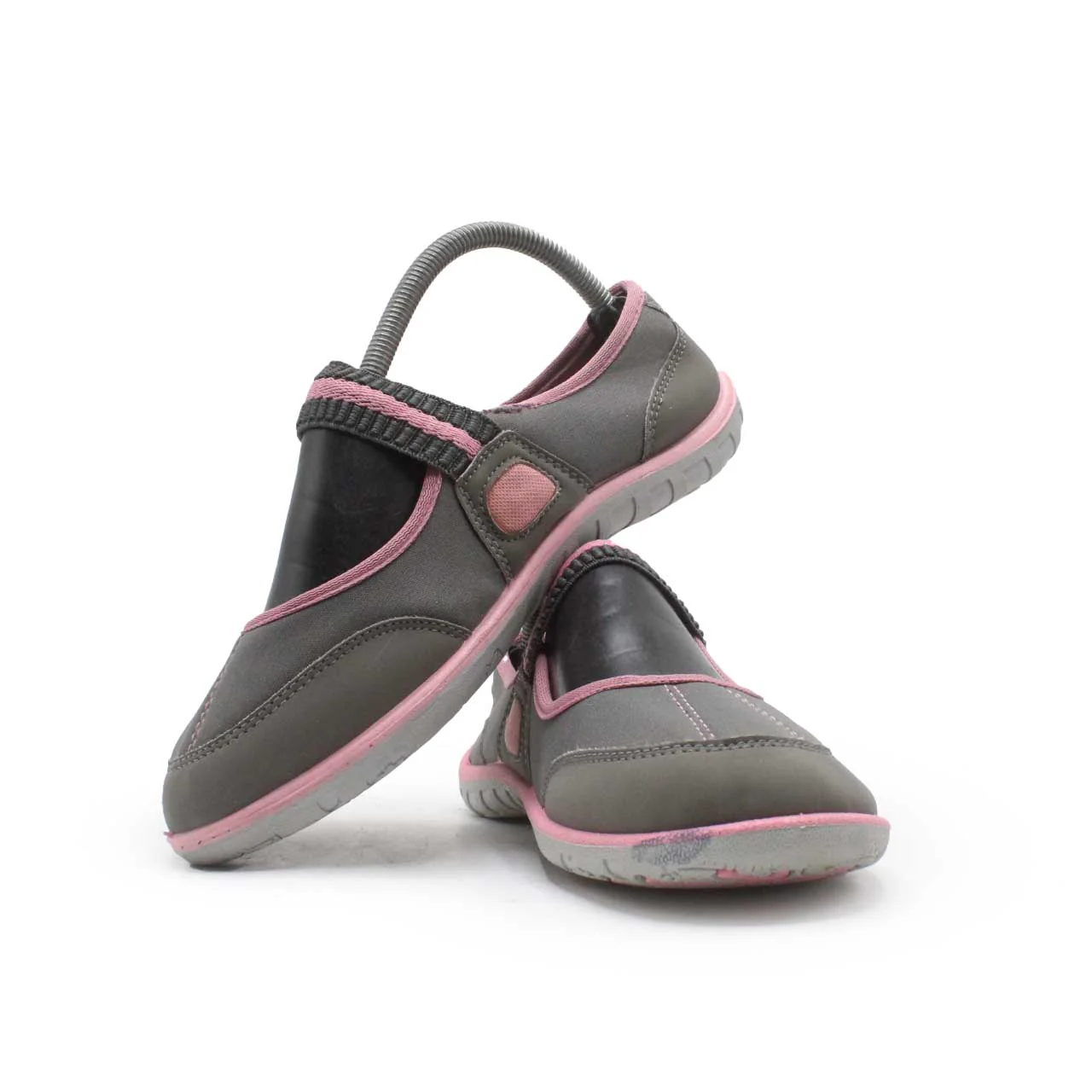 Bata Spark Women Casual Shoe - Image 2