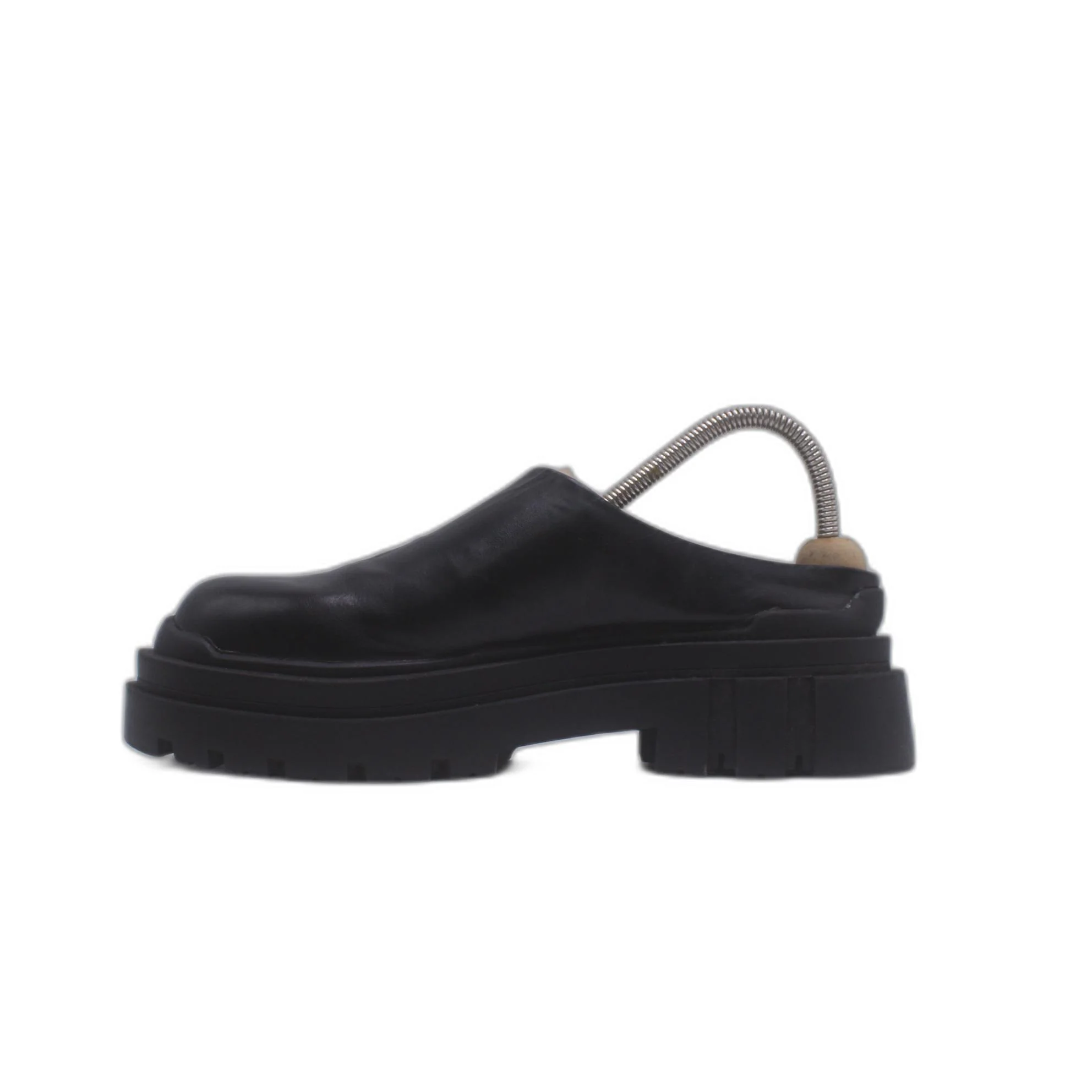 Bershka Real Leather Men's Shoe - Image 2