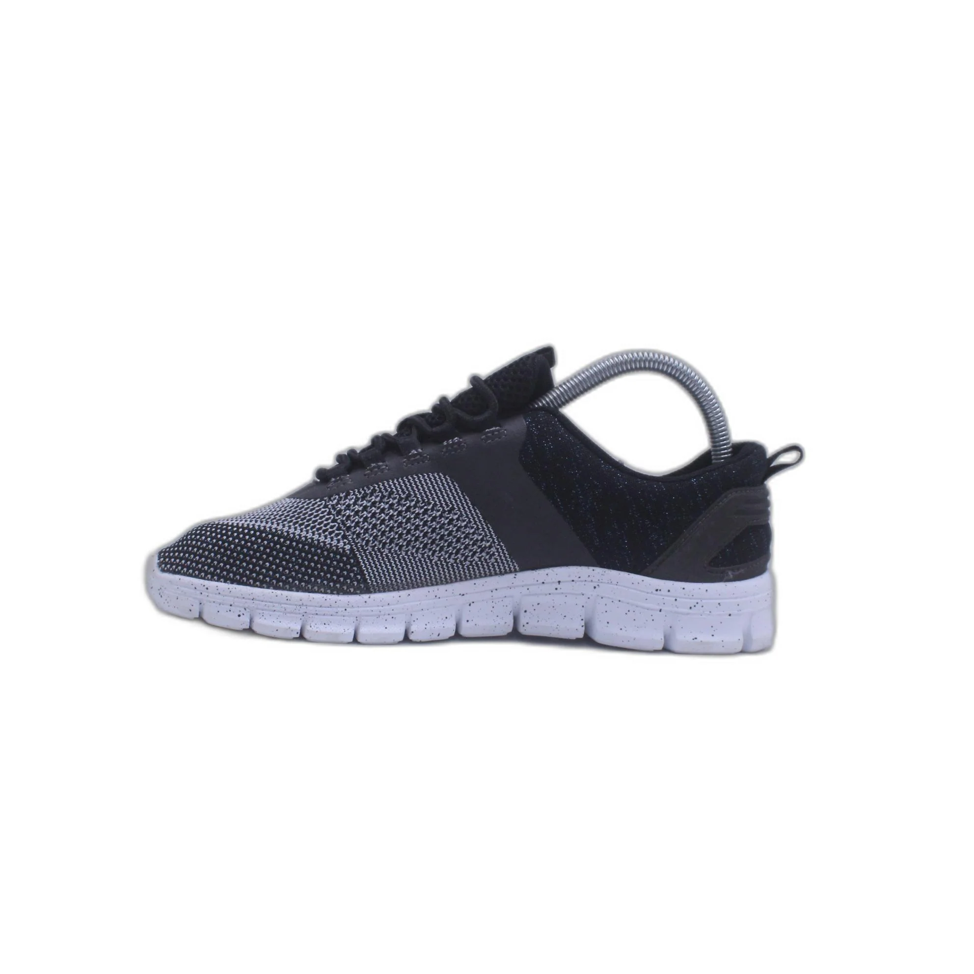 Born To Run Black Sneaker - Image 2
