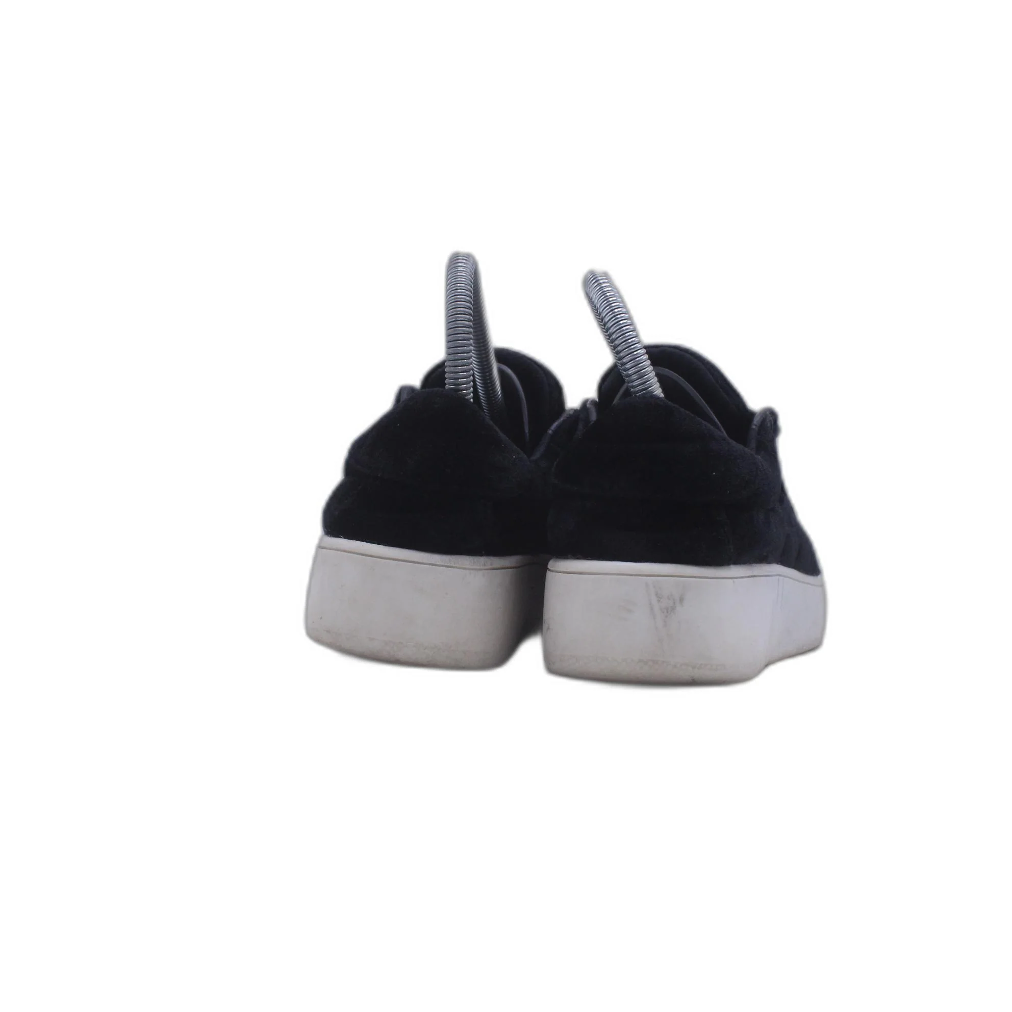 Brash Black Shoe - Image 4