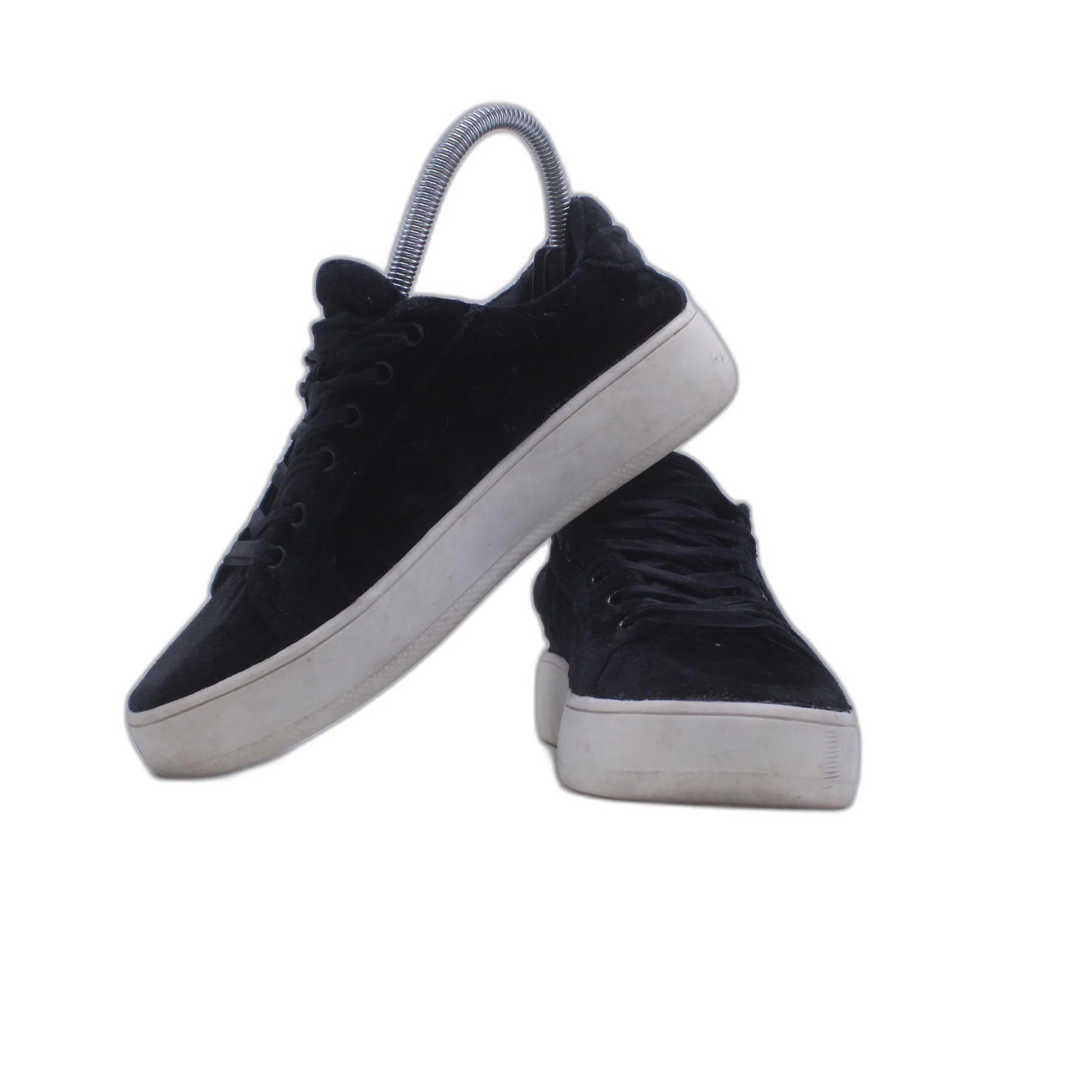Brash Black Shoe - Image 5