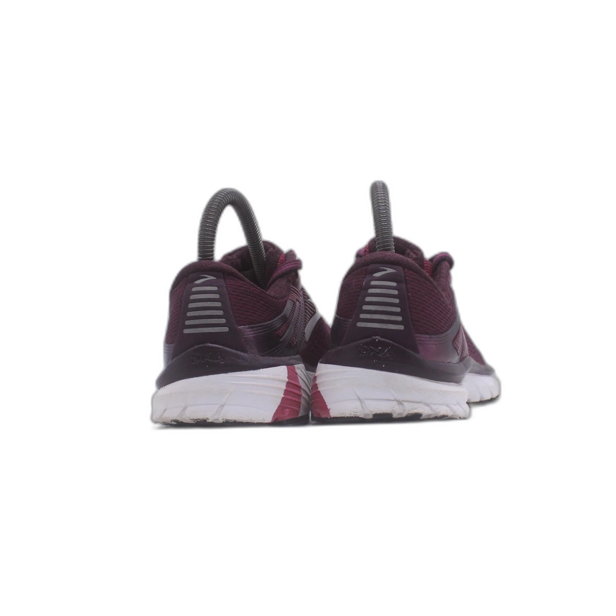 Brook Adrenaline Gts 18 Running Sneaker - Image 4