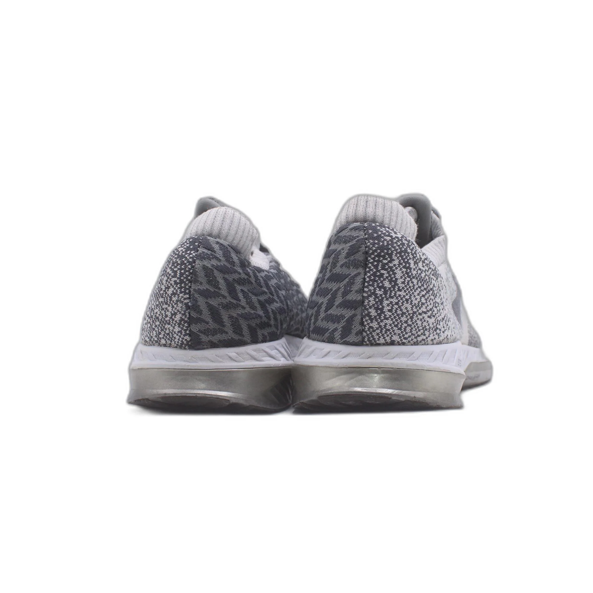 Brooks Bedlam Women's Gray Sneaker - Image 4