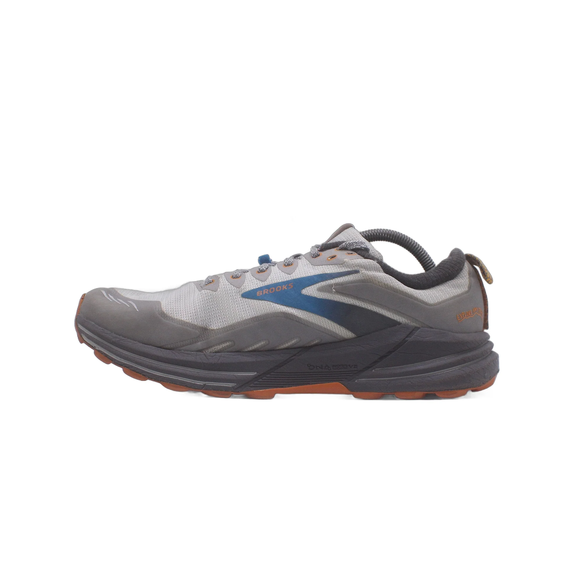 Brooks Cascadia 16 Shoe - Image 2