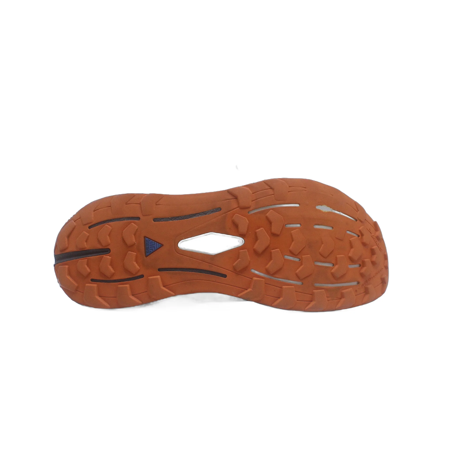 Brooks Cascadia 16 Shoe - Image 3