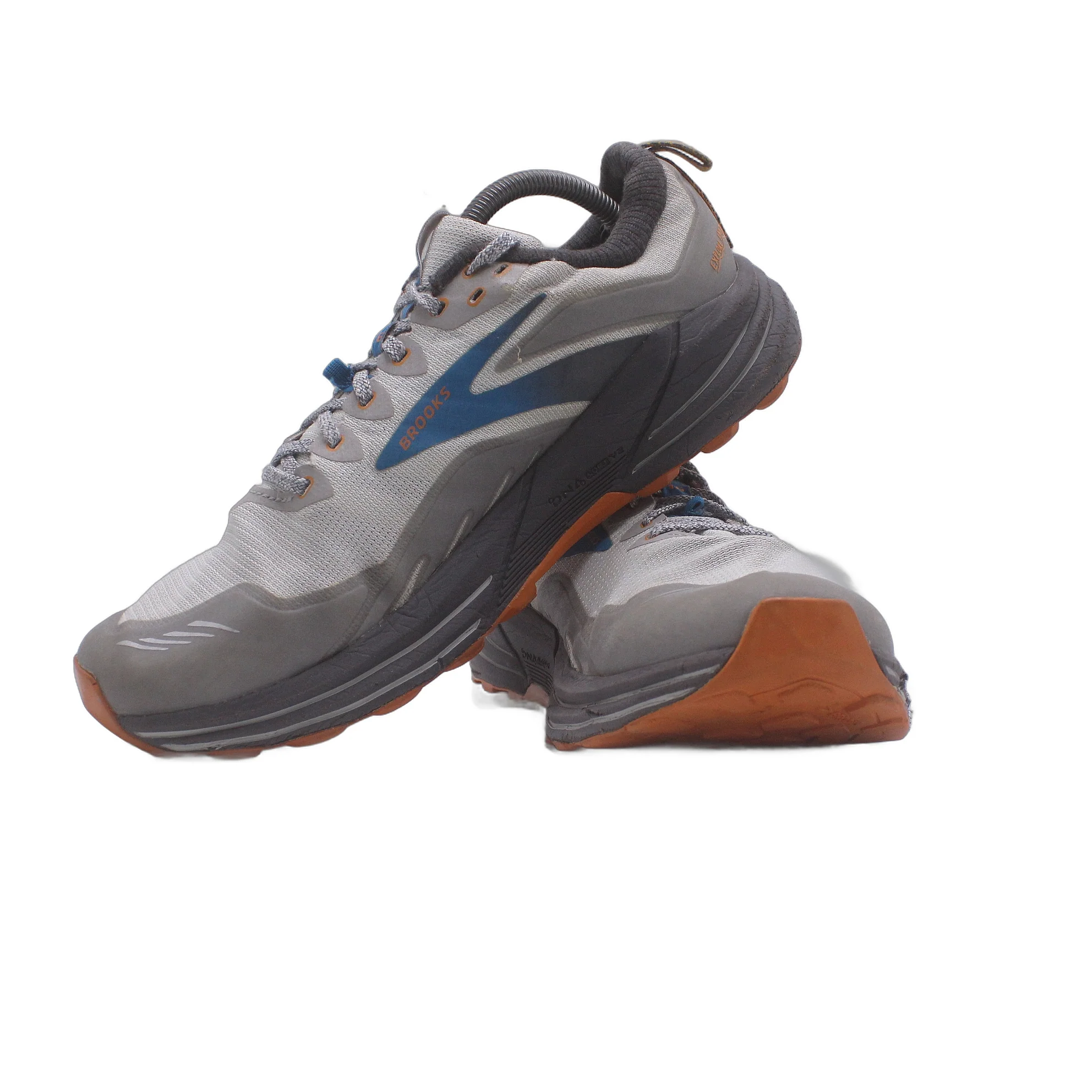 Brooks Cascadia 16 Shoe - Image 5