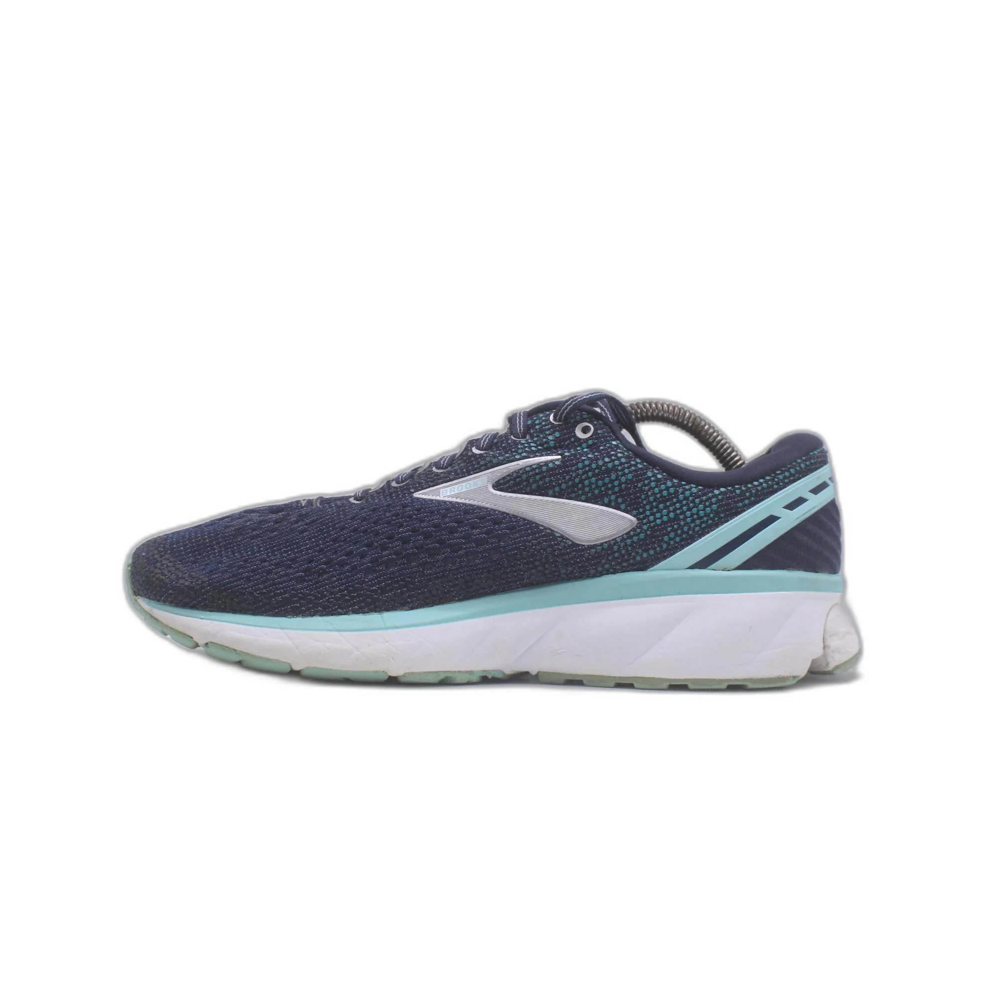 Brooks Ghost 11 Women's Sneaker - Image 2