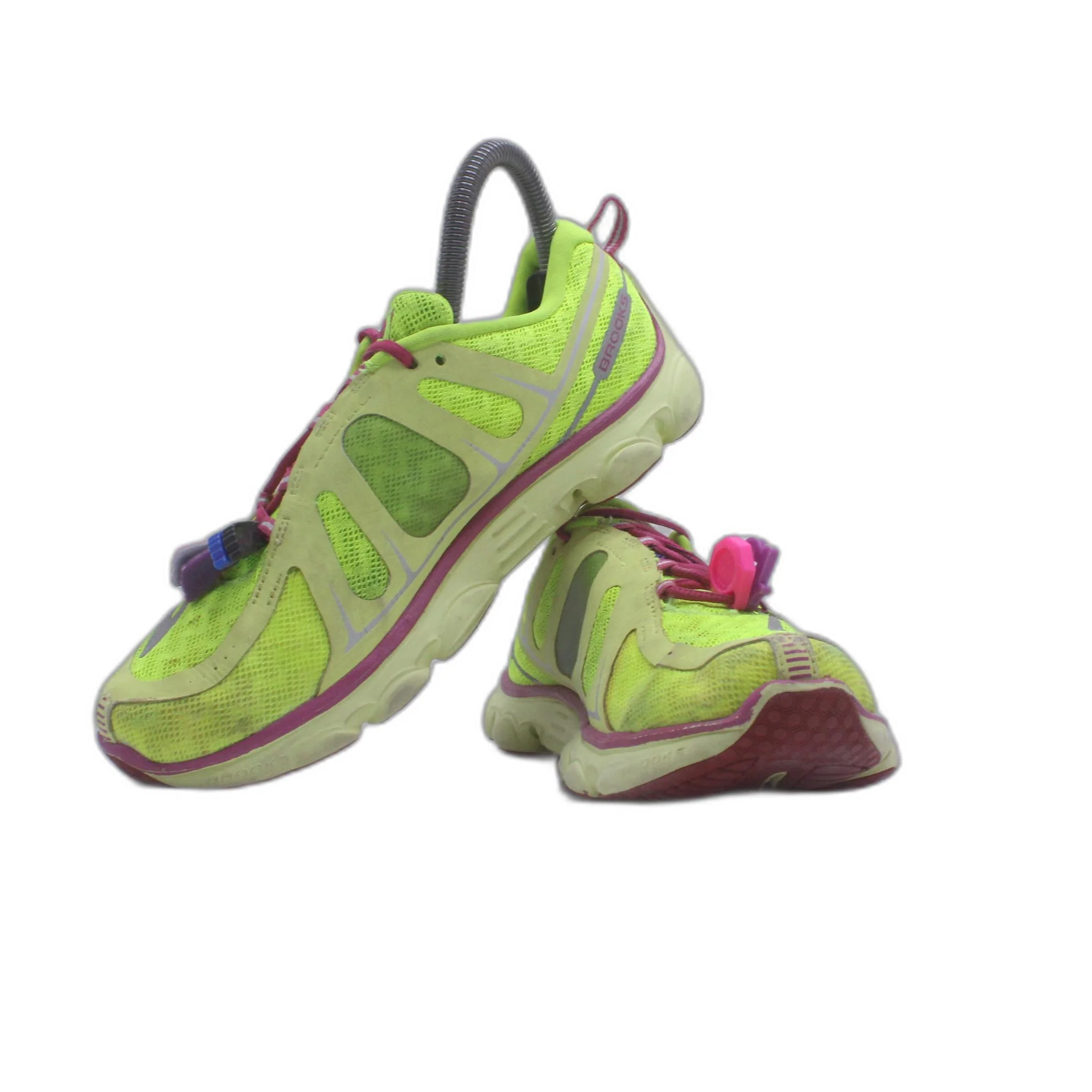 BROOKS Pure Flow P2 Fluorescent Yellow Athletic Sneaker - Image 5