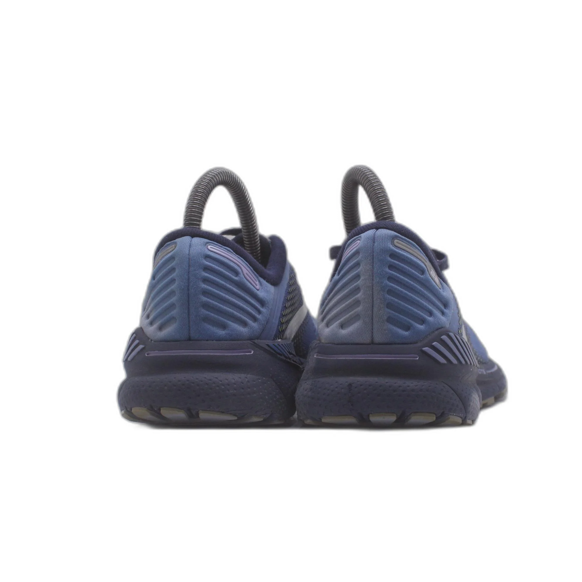 Brooks Women's Adrenaline GTS 22 Sneaker - Image 4