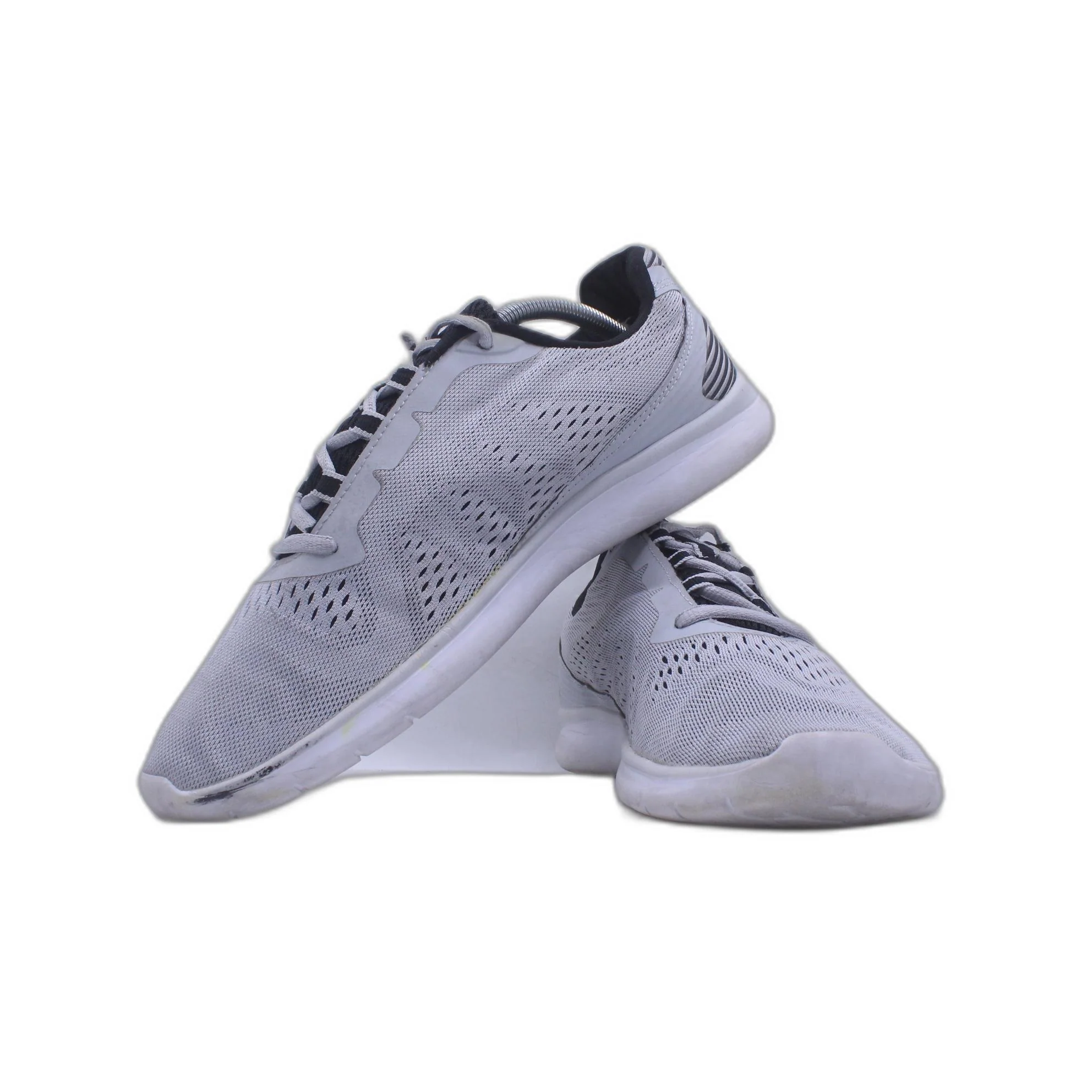 CHAMPION DRIVE 3 LIGHTWEIGHT KNIT ATHLETIC SHOE - Image 5