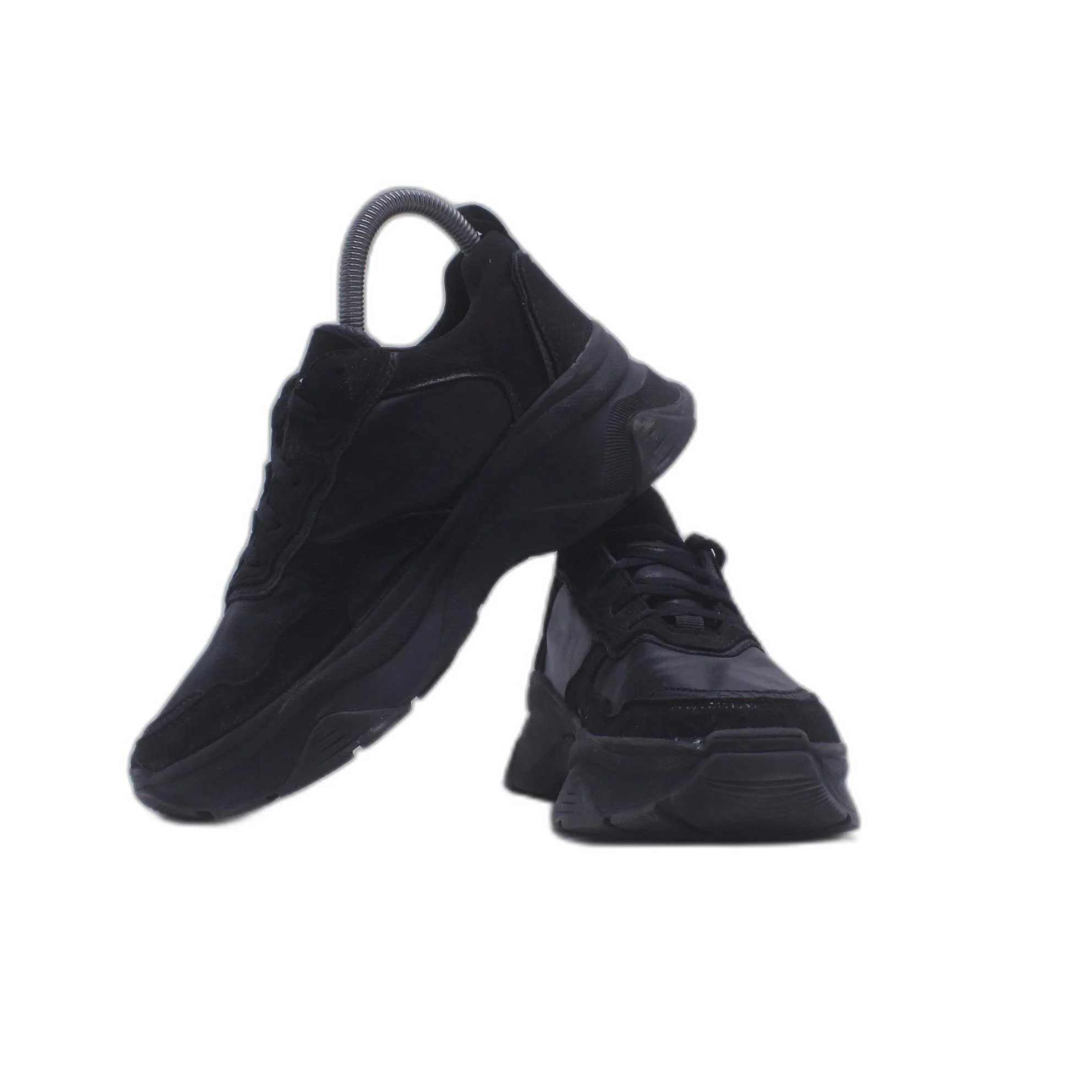 Chel See Black Sneaker - Image 5