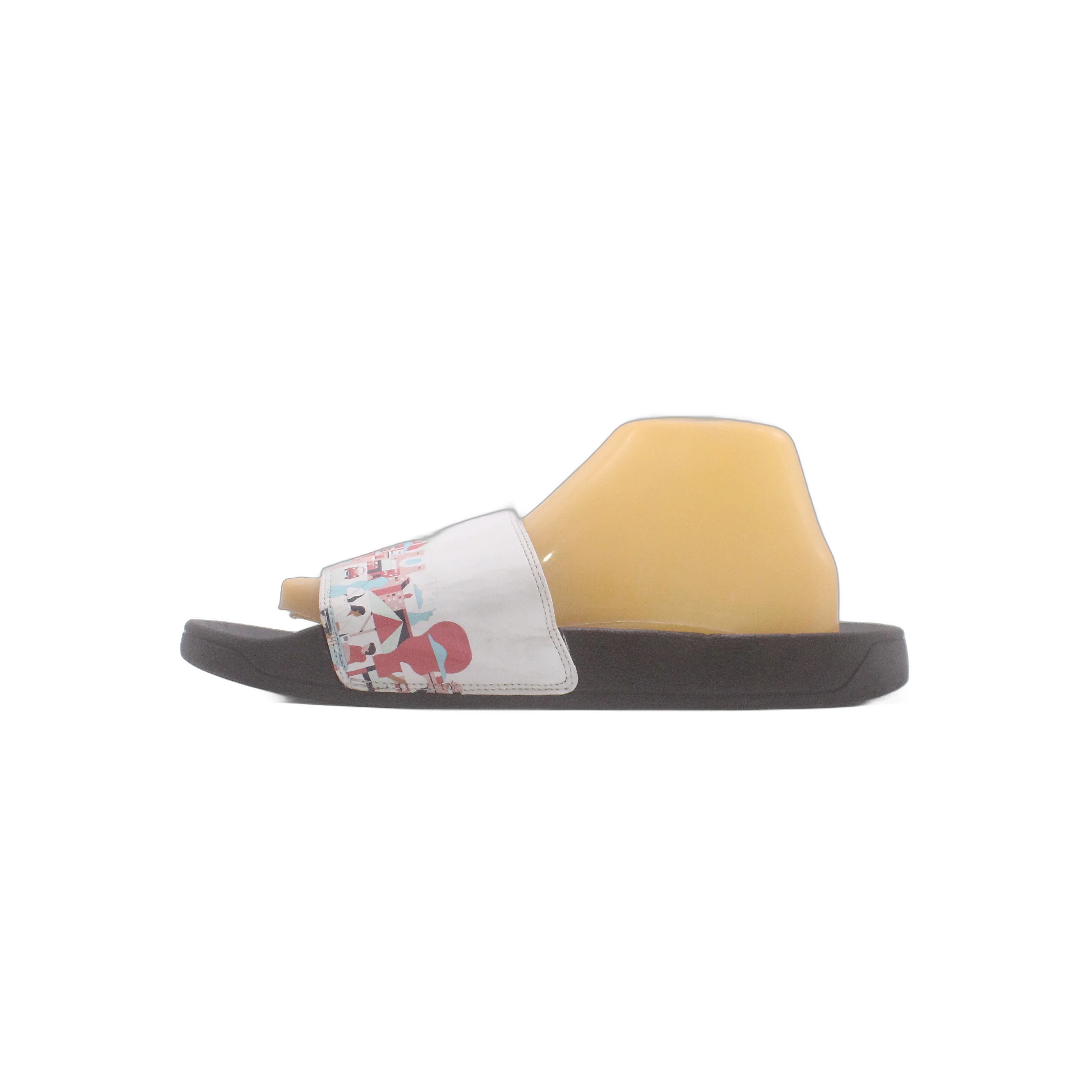 Chow Now "Hearts and Rabbits" Women's Slide - Image 3