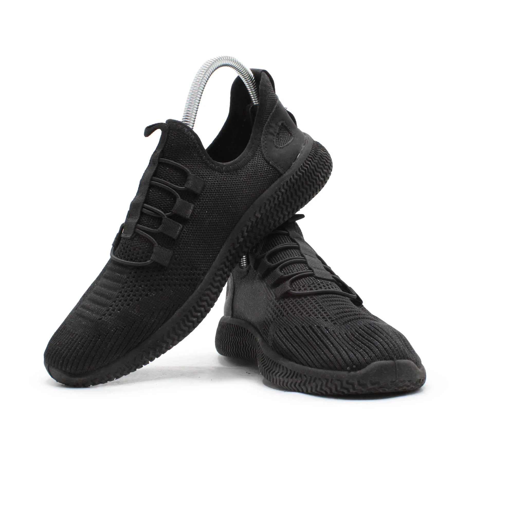 CLASSIC BLACK SLIP ON - Image 2