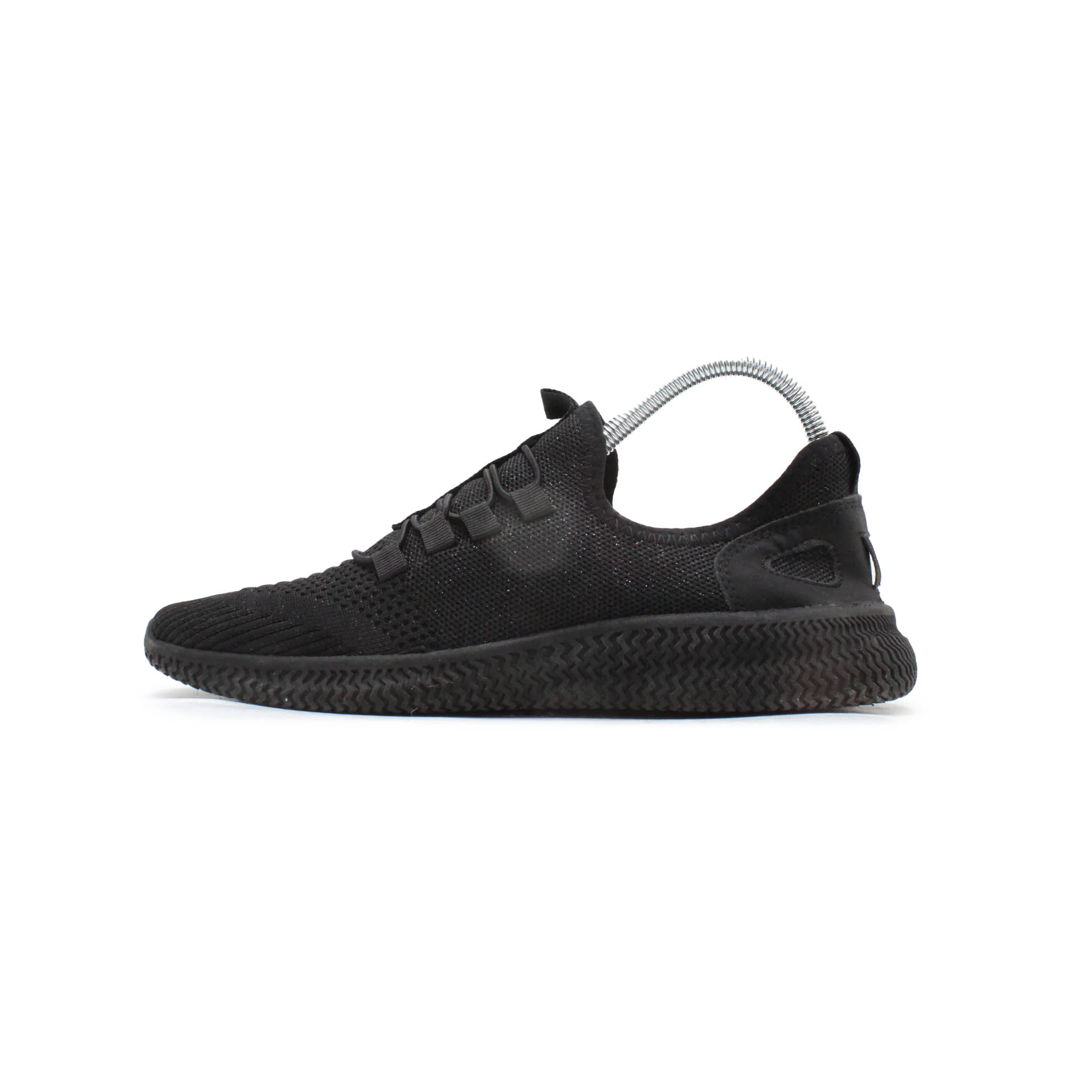CLASSIC BLACK SLIP ON - Image 3