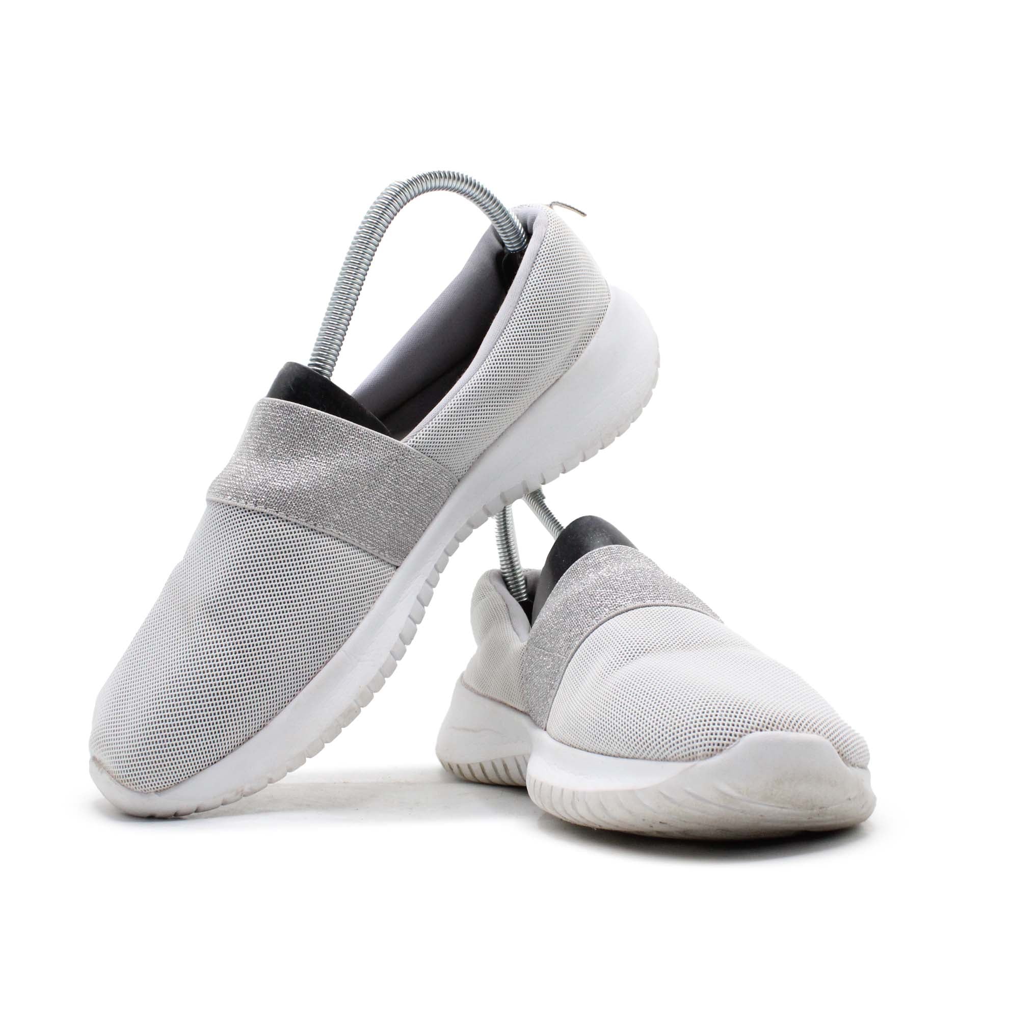 CLASSIC GREY SLIP ON - Image 2