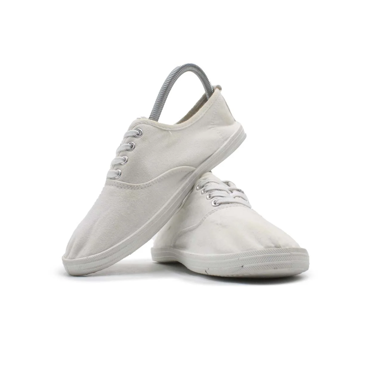 CLASSIC LOW TOP Casual Shoe - Image 2