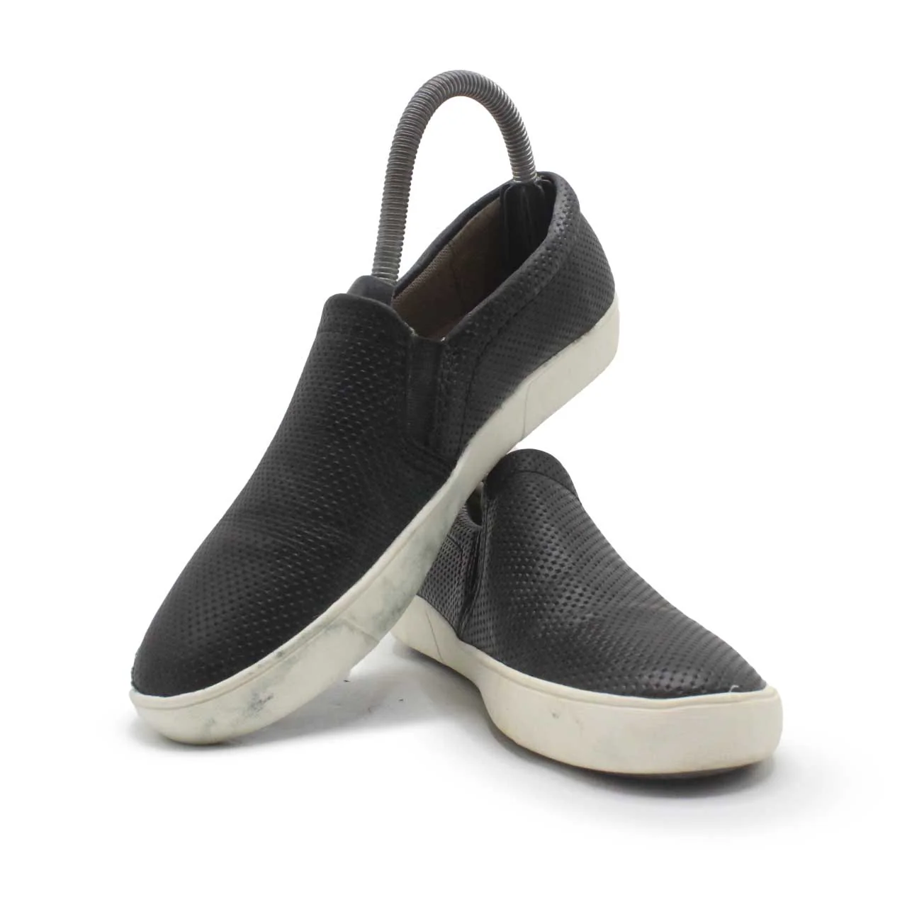 CLASSIC WOMEN CASUAL SHOE - Image 2