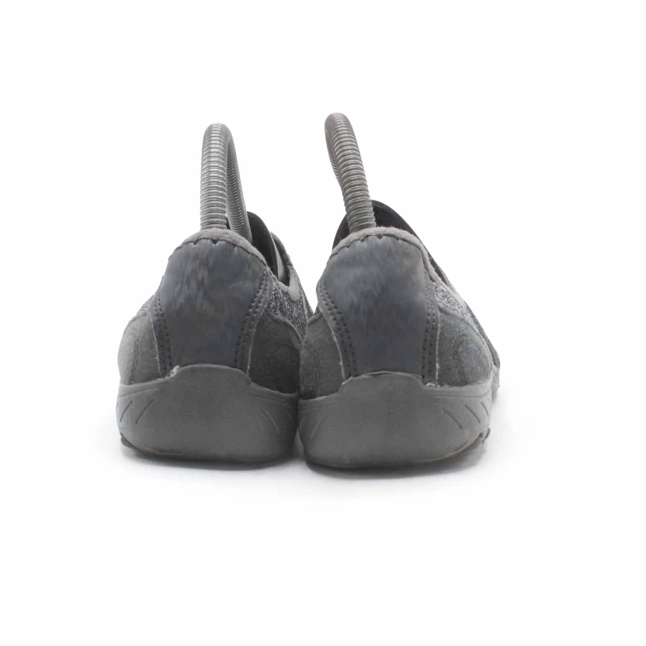 CLASSIC WOMEN SLIP ON - Image 4
