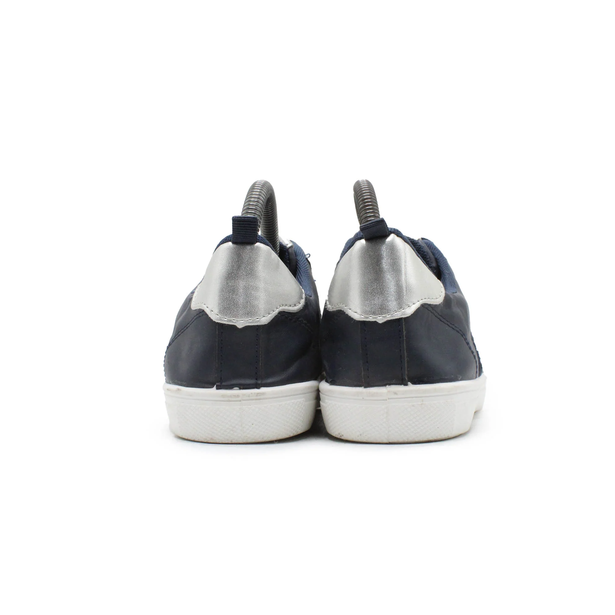 CLASSIC WOMENS CASUAL SNEAKER - Image 4