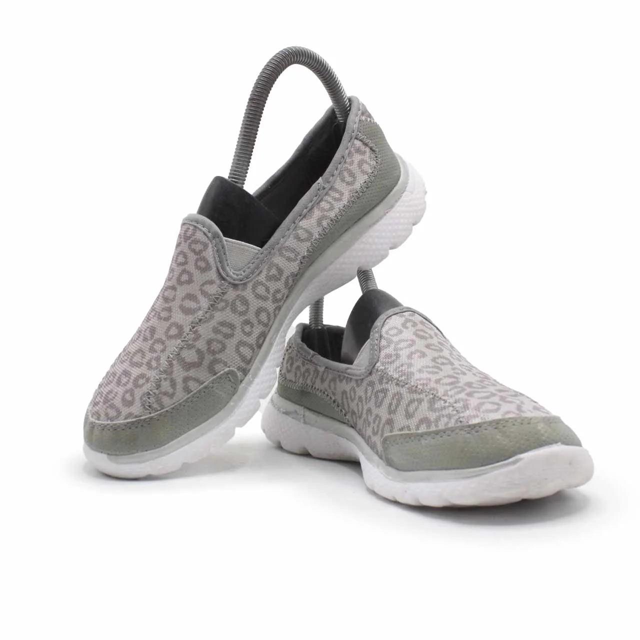 Danskin Now Women's Memory Foam Athletic Slip-on - Image 2