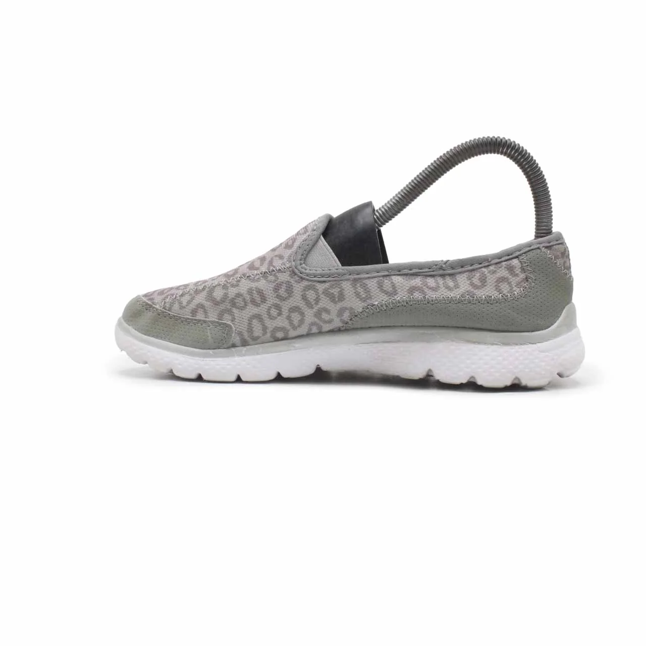 Danskin Now Women's Memory Foam Athletic Slip-on - Image 3