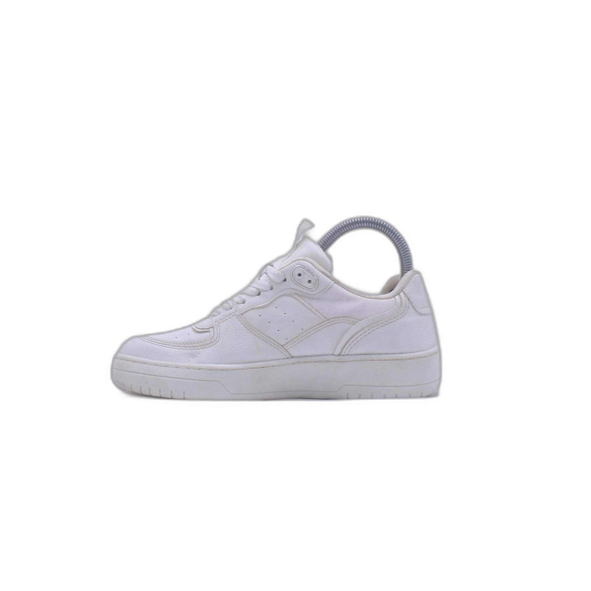 Dark Seer White Shoe - Image 2