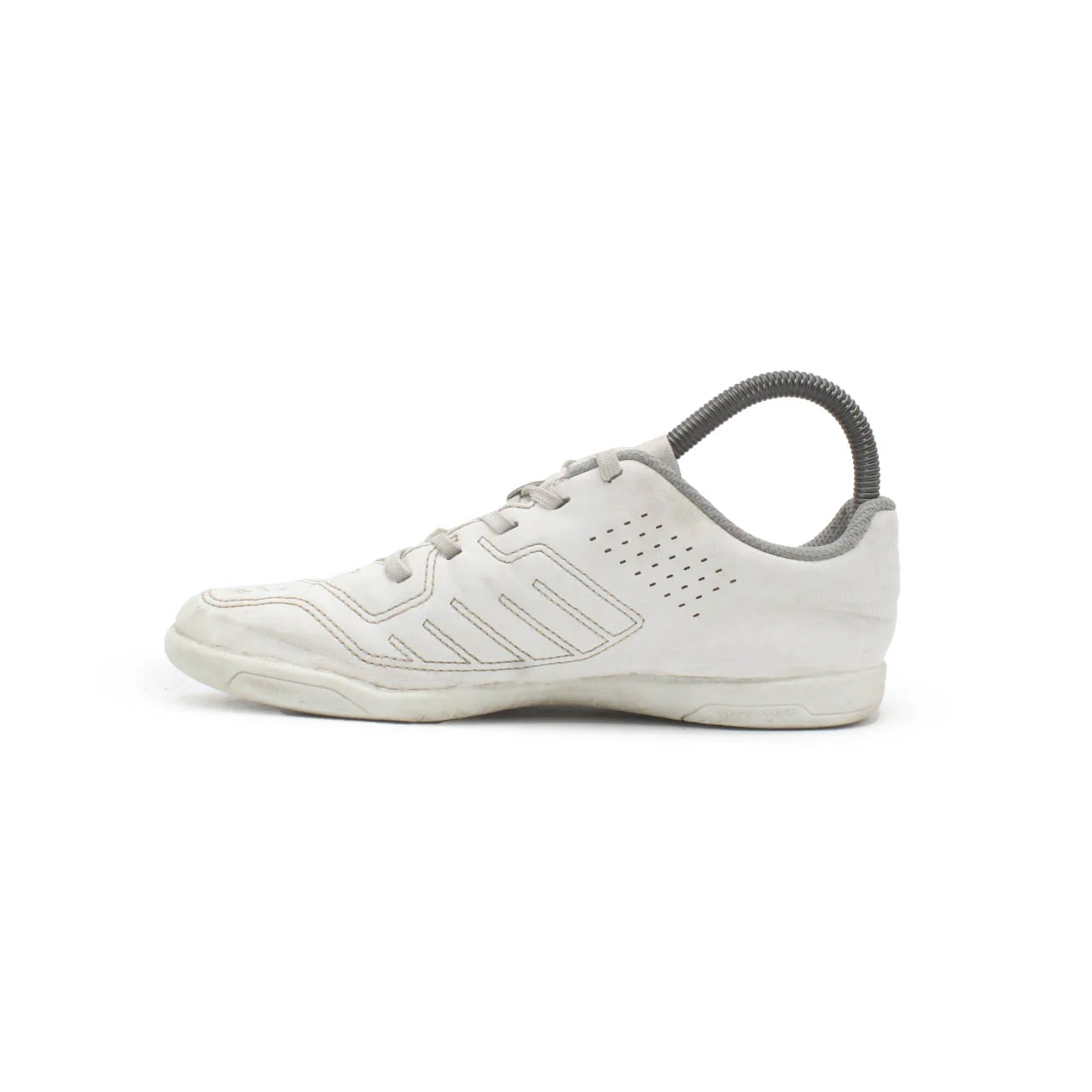 Decathlon 100 Futsal Shoe - Image 3