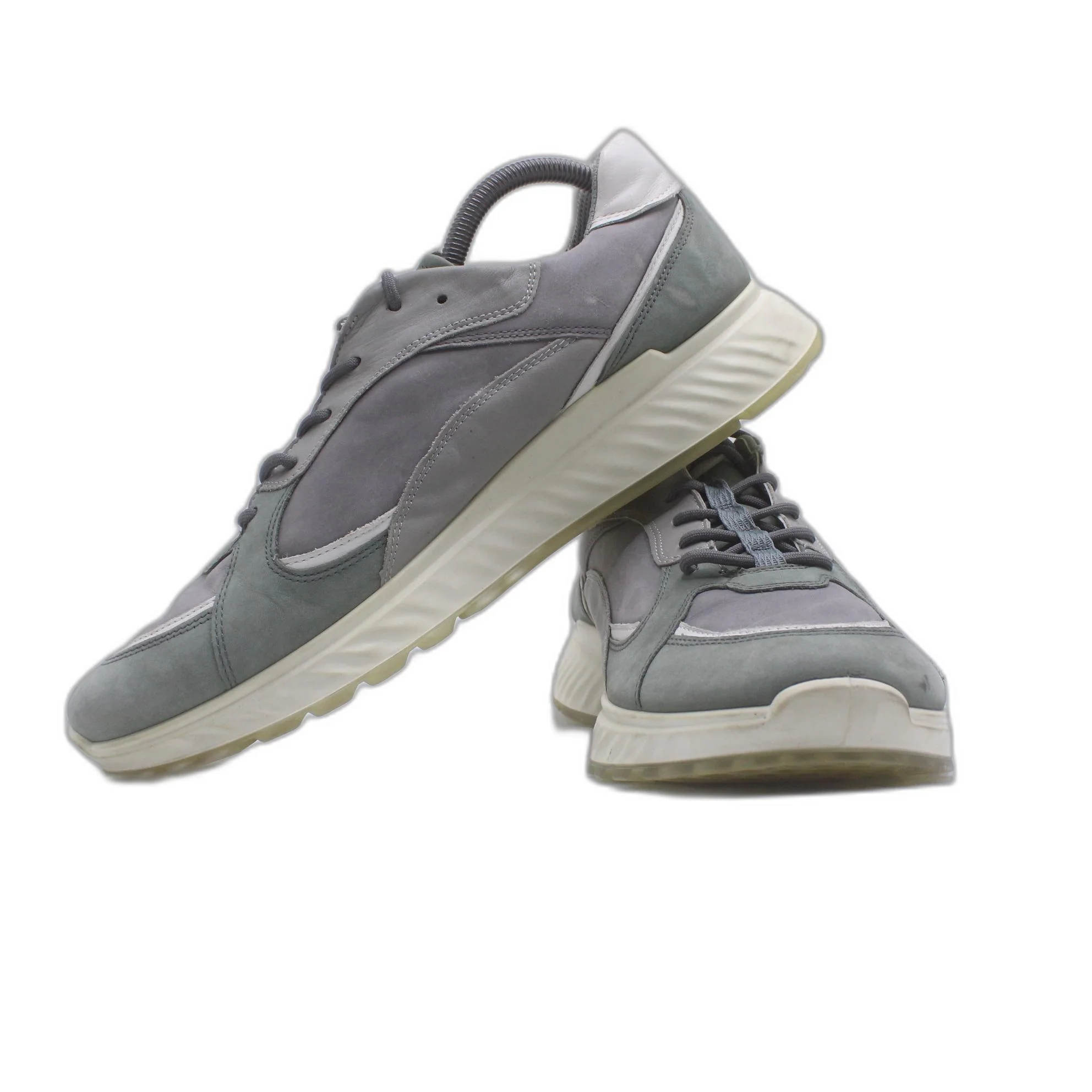 Ecco Walking Leather Low Top Sneaker - Image 5