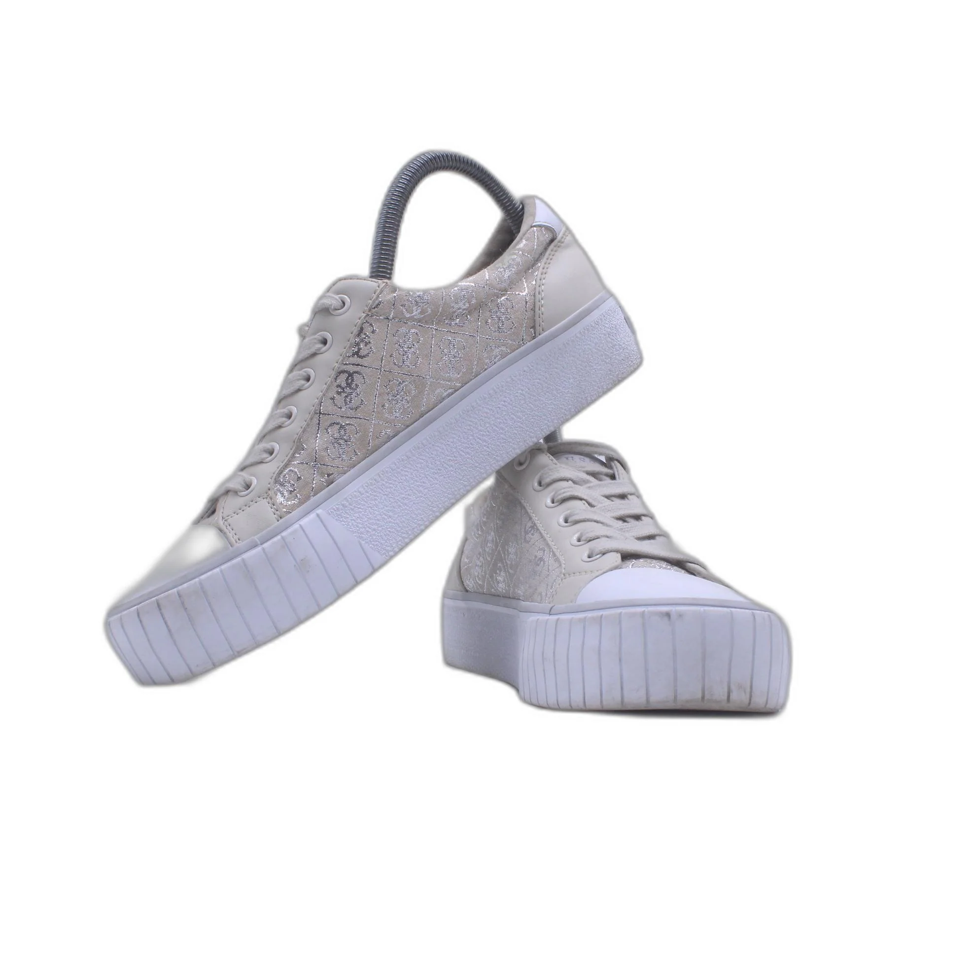 Guess Women's White Sneaker - Image 5