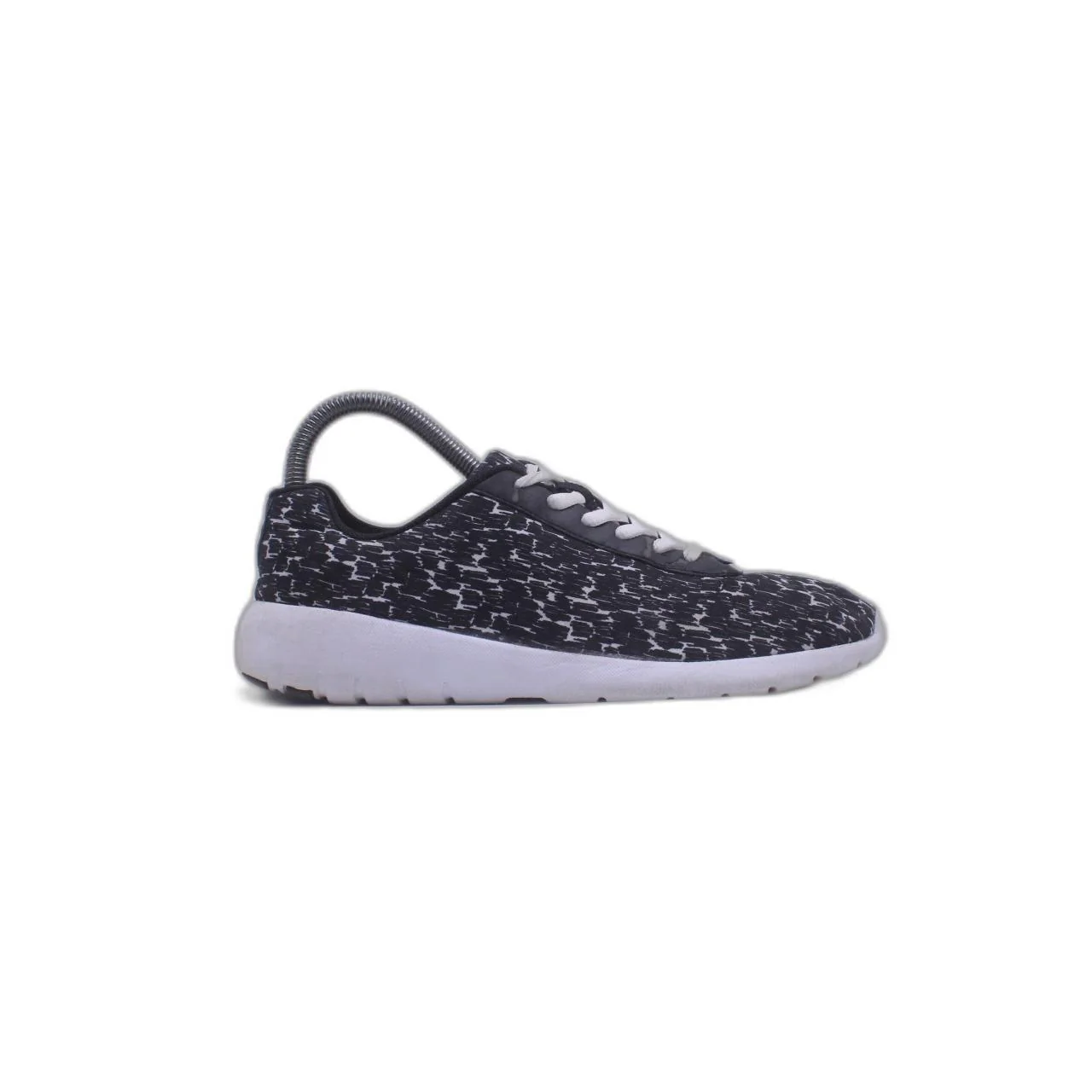 H&M Black Sneaker