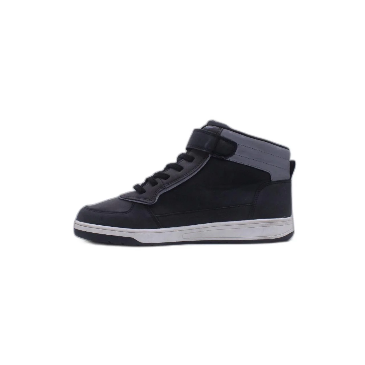 H&M Printed High Top Black Panther Sneaker - Image 2