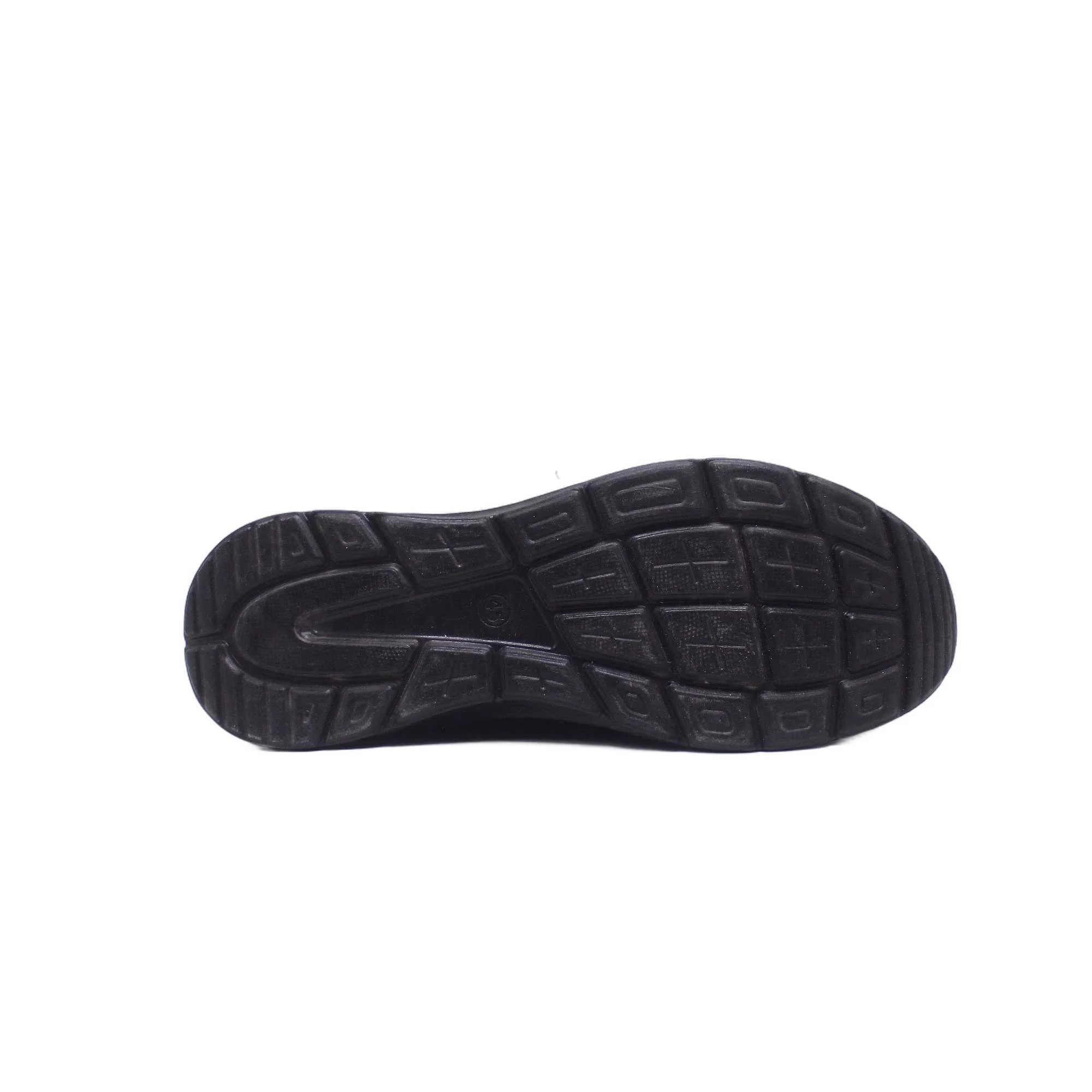 IS Fashion Black Slip On - Image 3