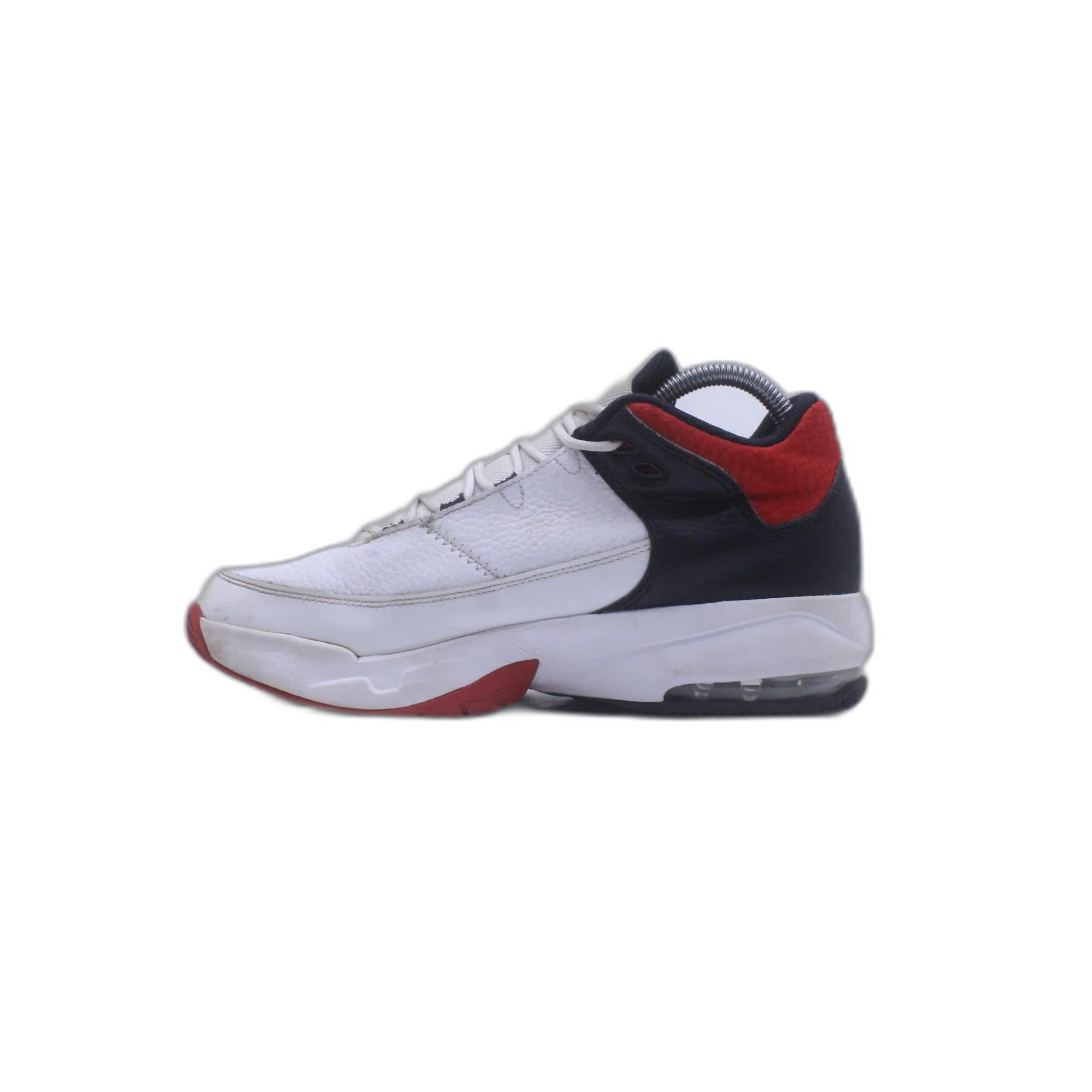 Jordan Max Aura 3 White University Red Sneaker - Image 2