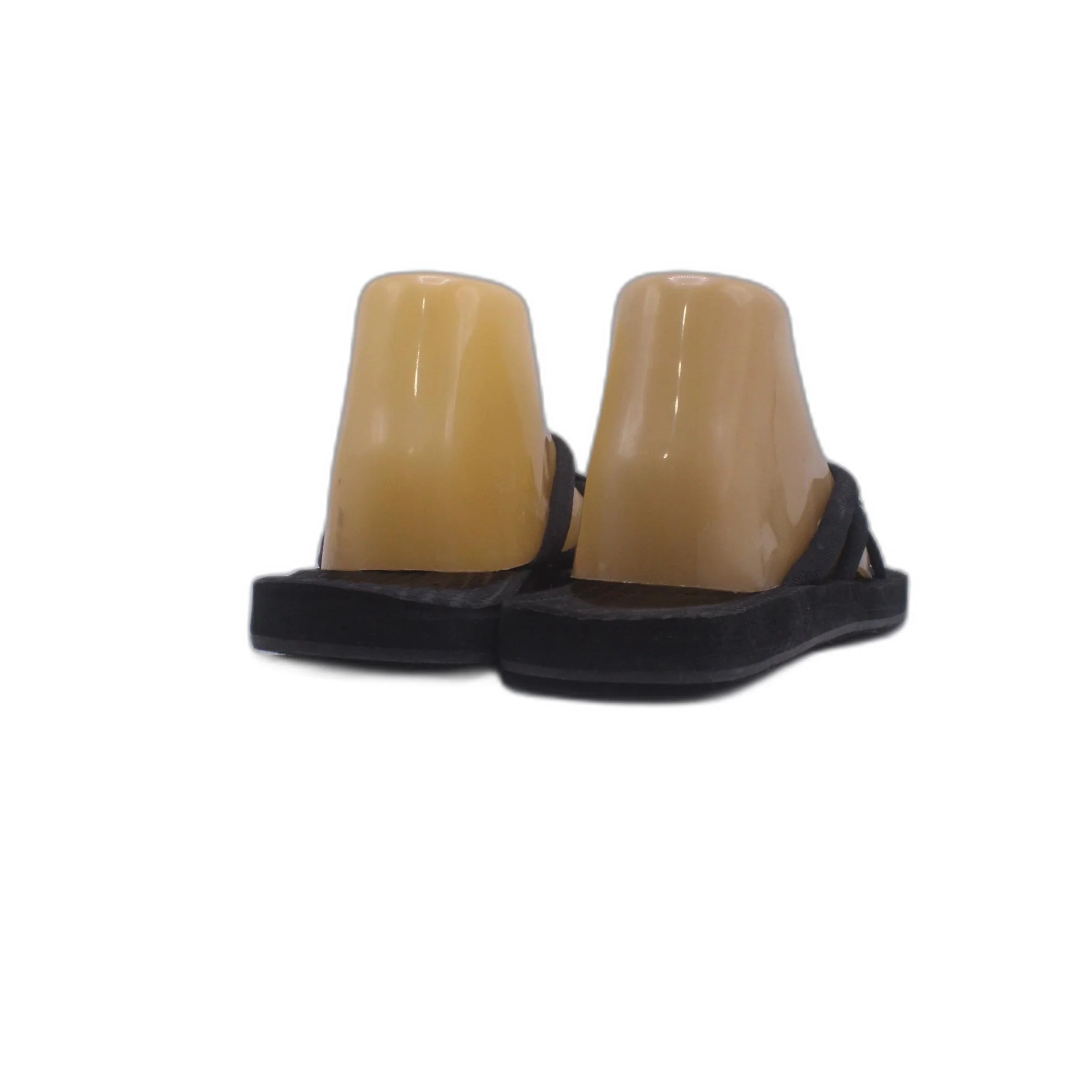 Maui and sons Women Sandal - Image 4