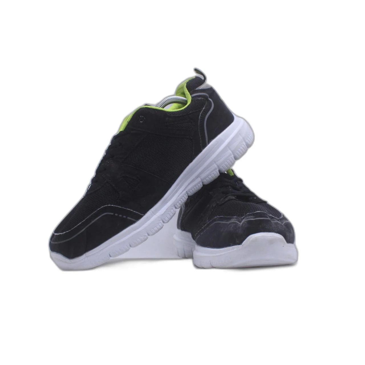Maui Sports Black Sneaker - Image 5
