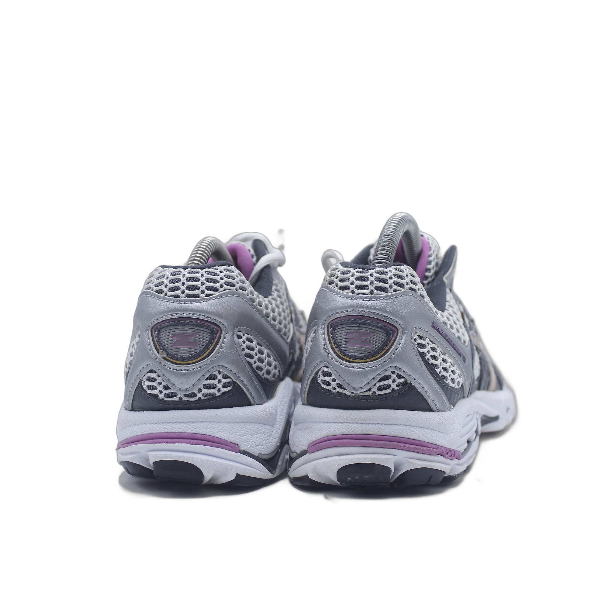Mizuno Alchemy 11 Women Running Shoe - Image 4