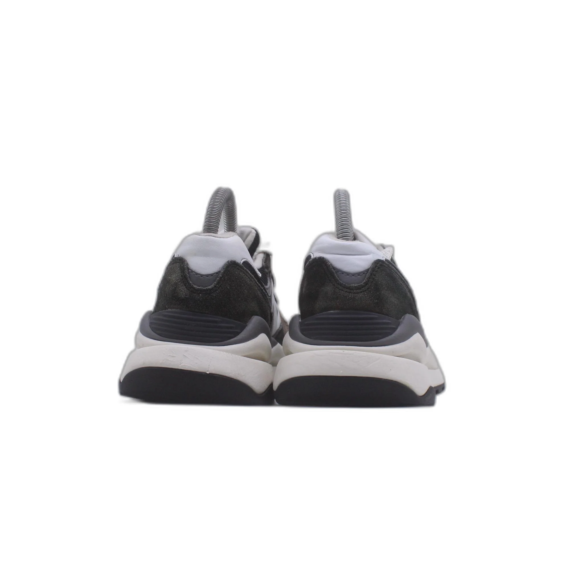 New Balance 57/40 Vintage Dark Gray White Sneaker - Image 4