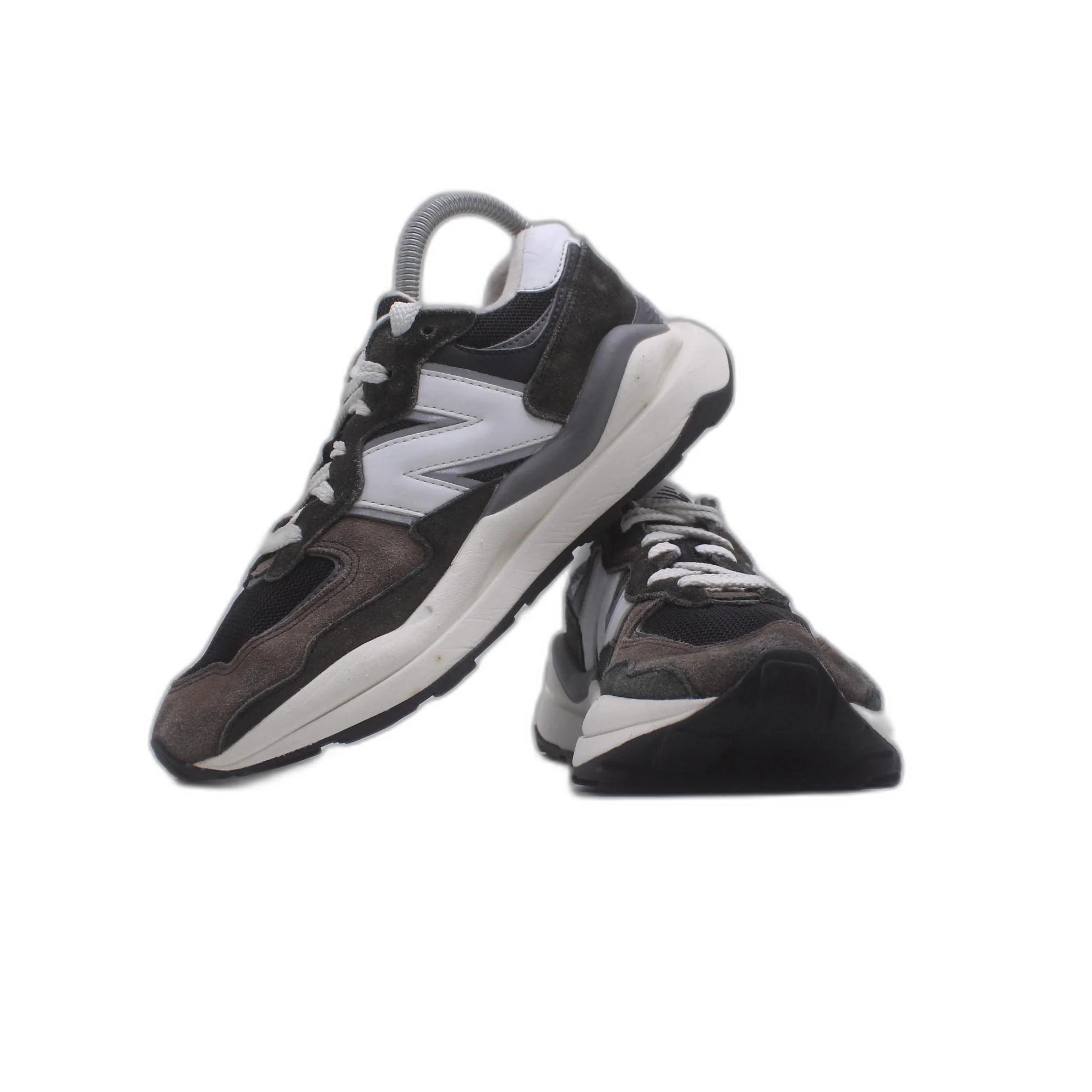 New Balance 57/40 Vintage Dark Gray White Sneaker - Image 5