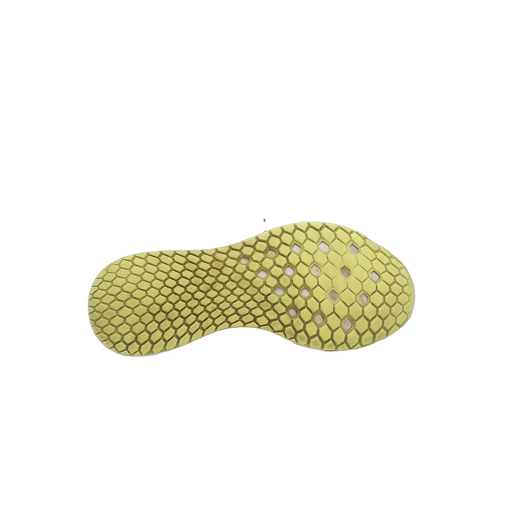 New Balance Fresh Foam Arishi Running Shoe - Image 3