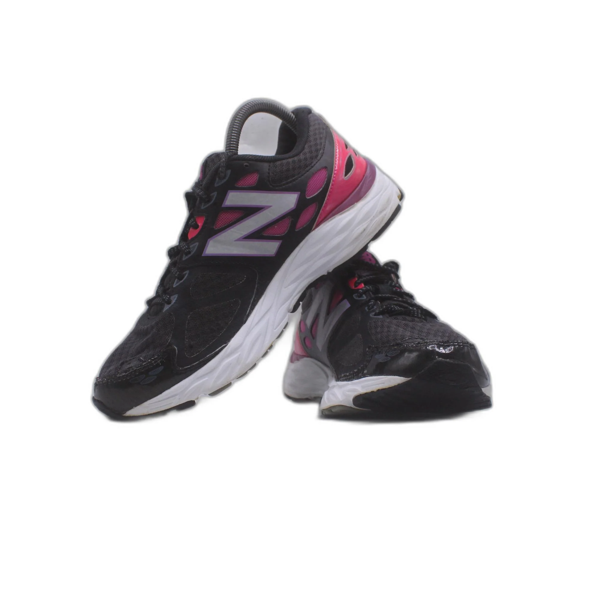 New Balance Women's 680 V3 Tech Ride Black Sneaker - Image 5